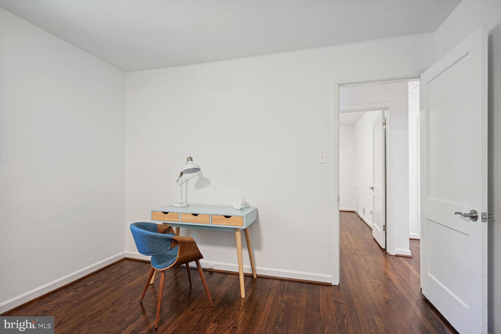 NORTH HILLS - Residential