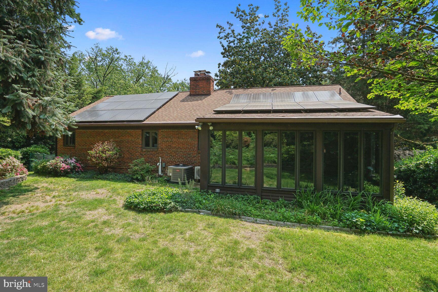 NORTH HILLS - Residential