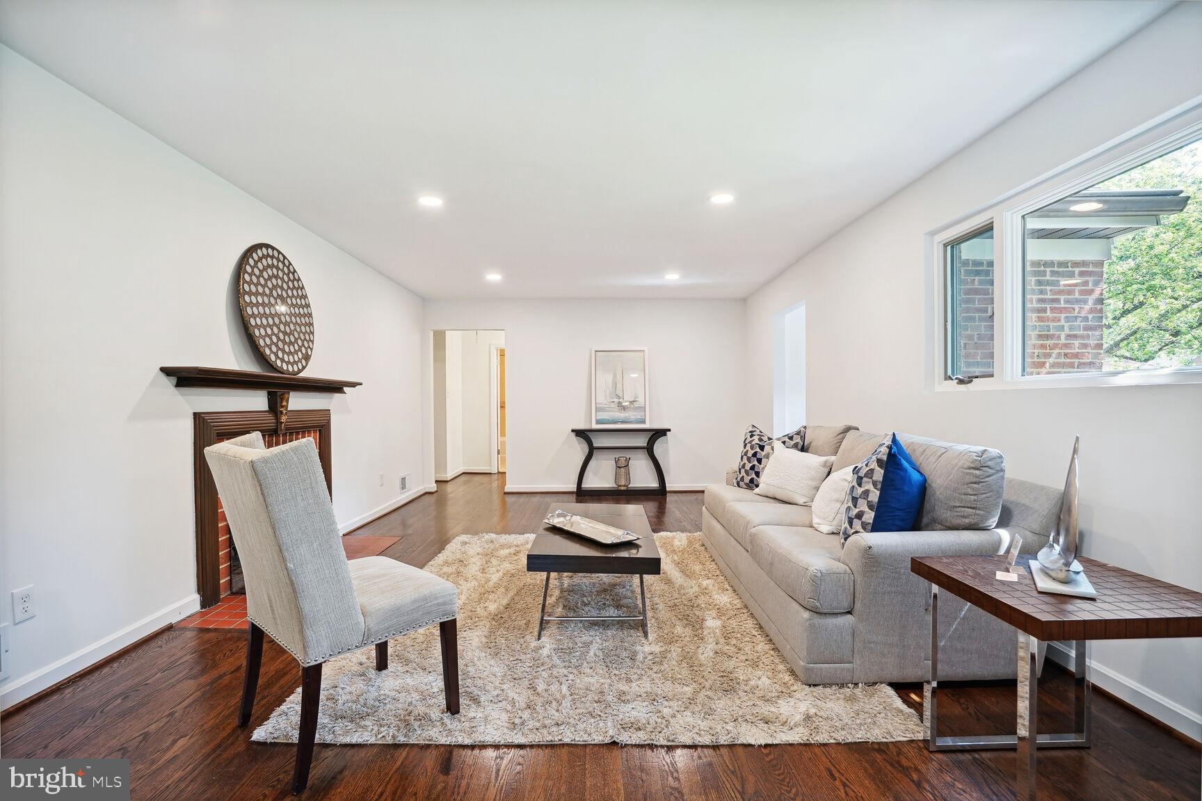 NORTH HILLS - Residential