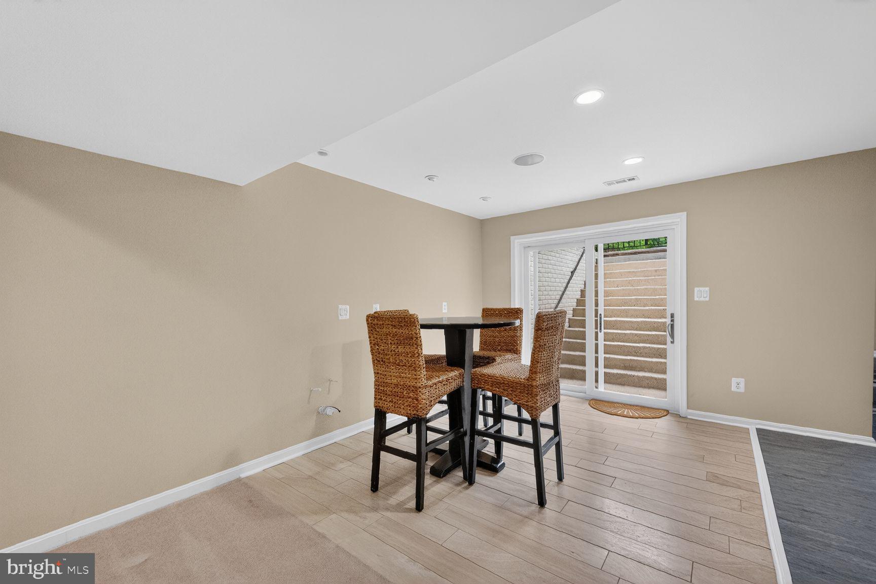 PIEDMONT - Residential