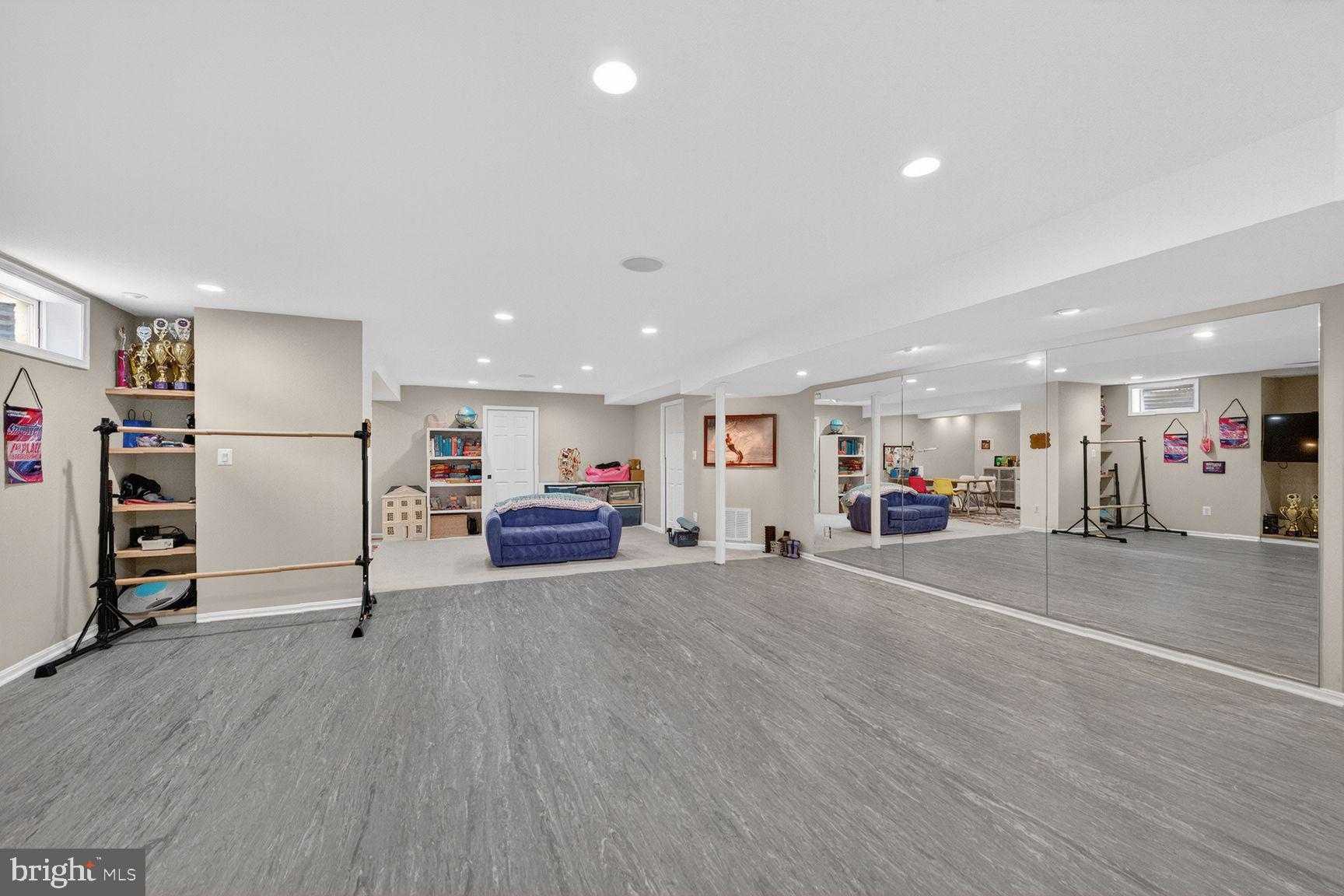 PIEDMONT - Residential