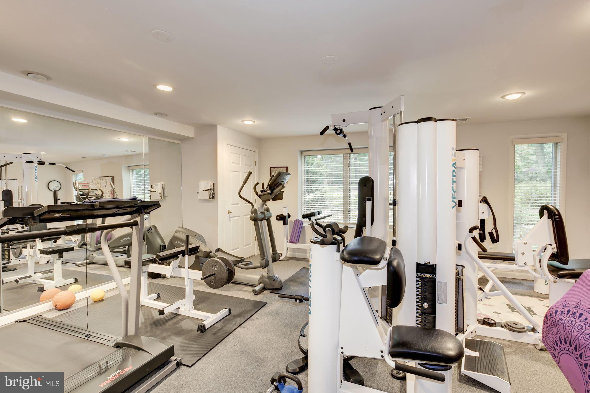 OAK HILL - Residential