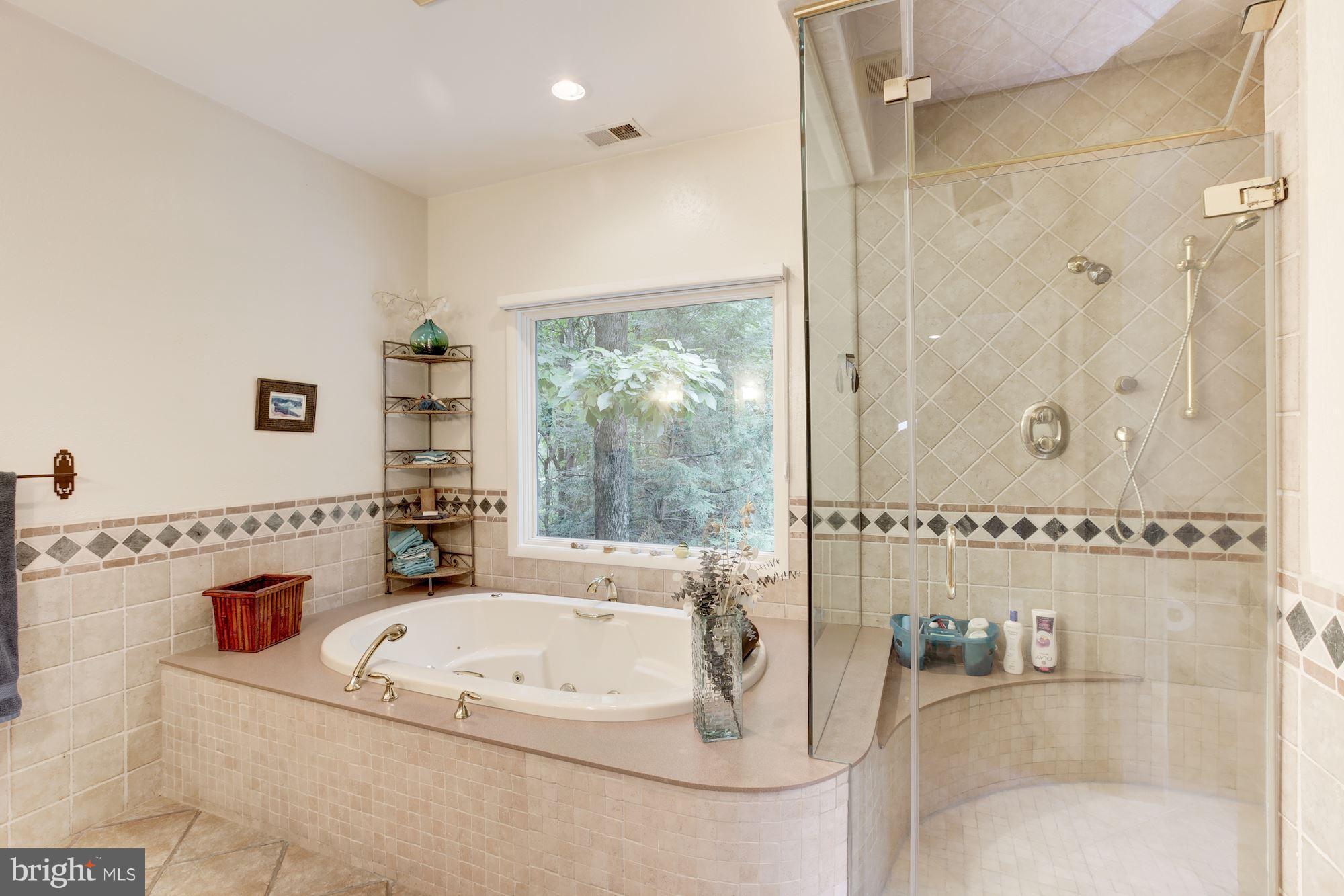 OAK HILL - Residential