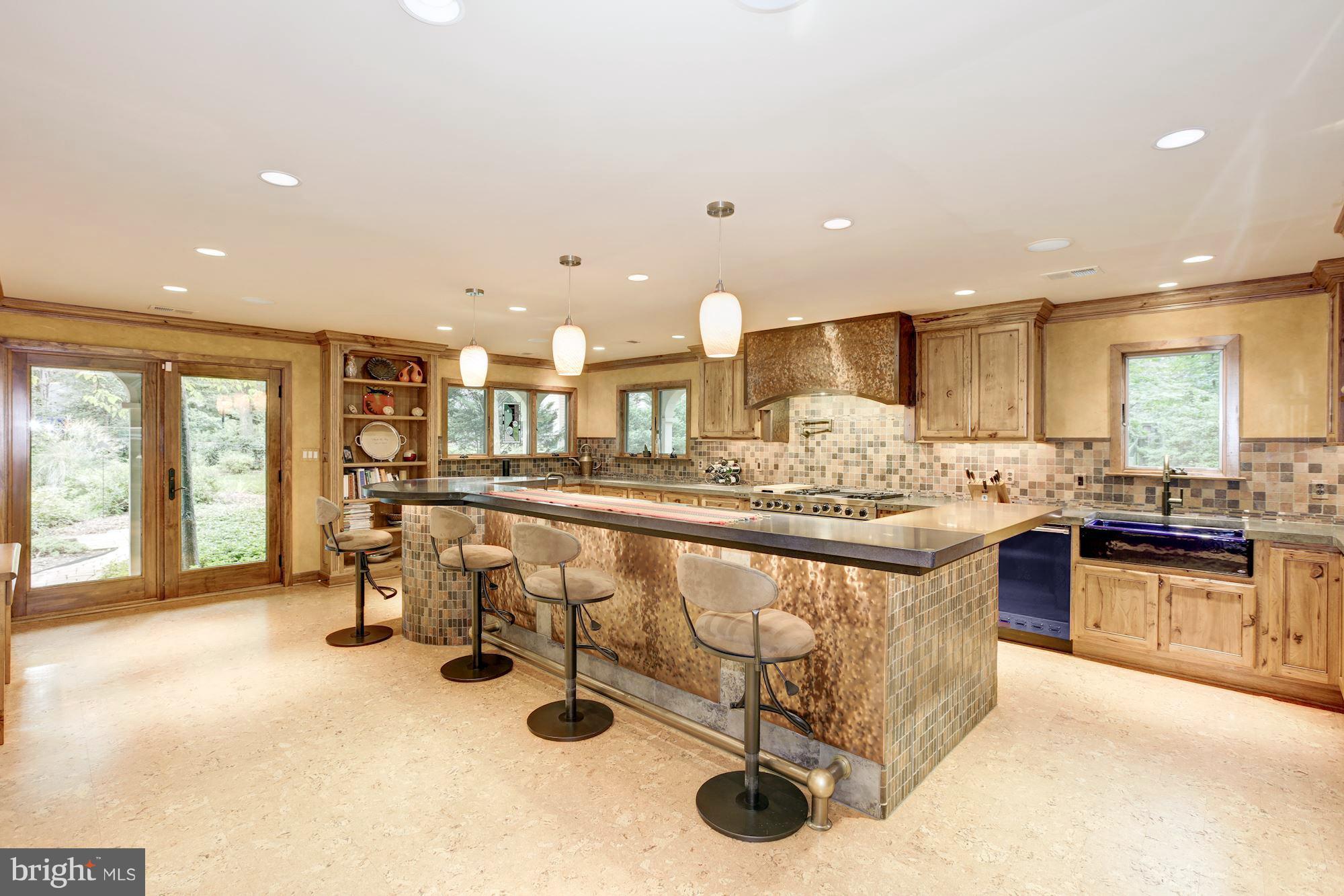 OAK HILL - Residential