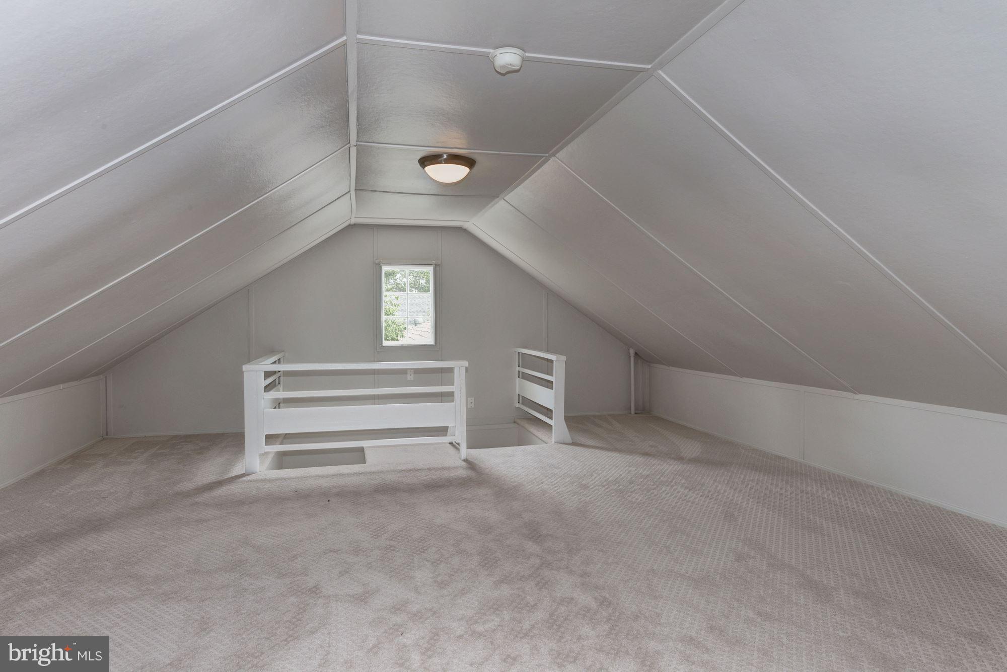 CHEVY CHASE - Residential