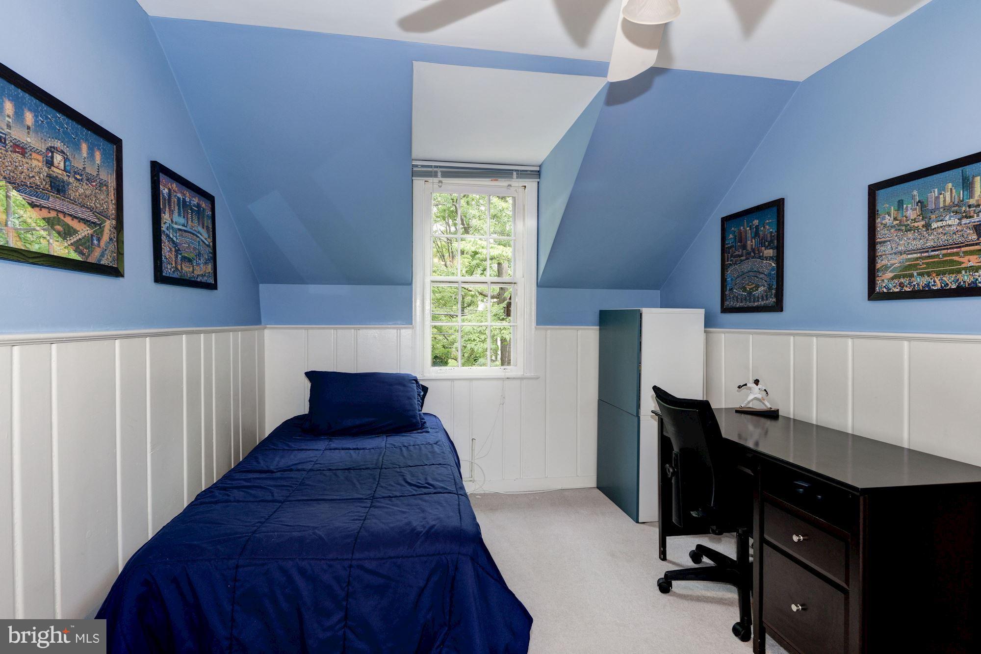 CHEVY CHASE - Residential