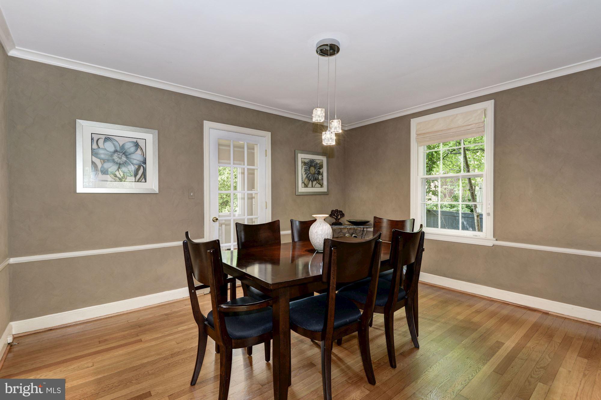 CHEVY CHASE - Residential