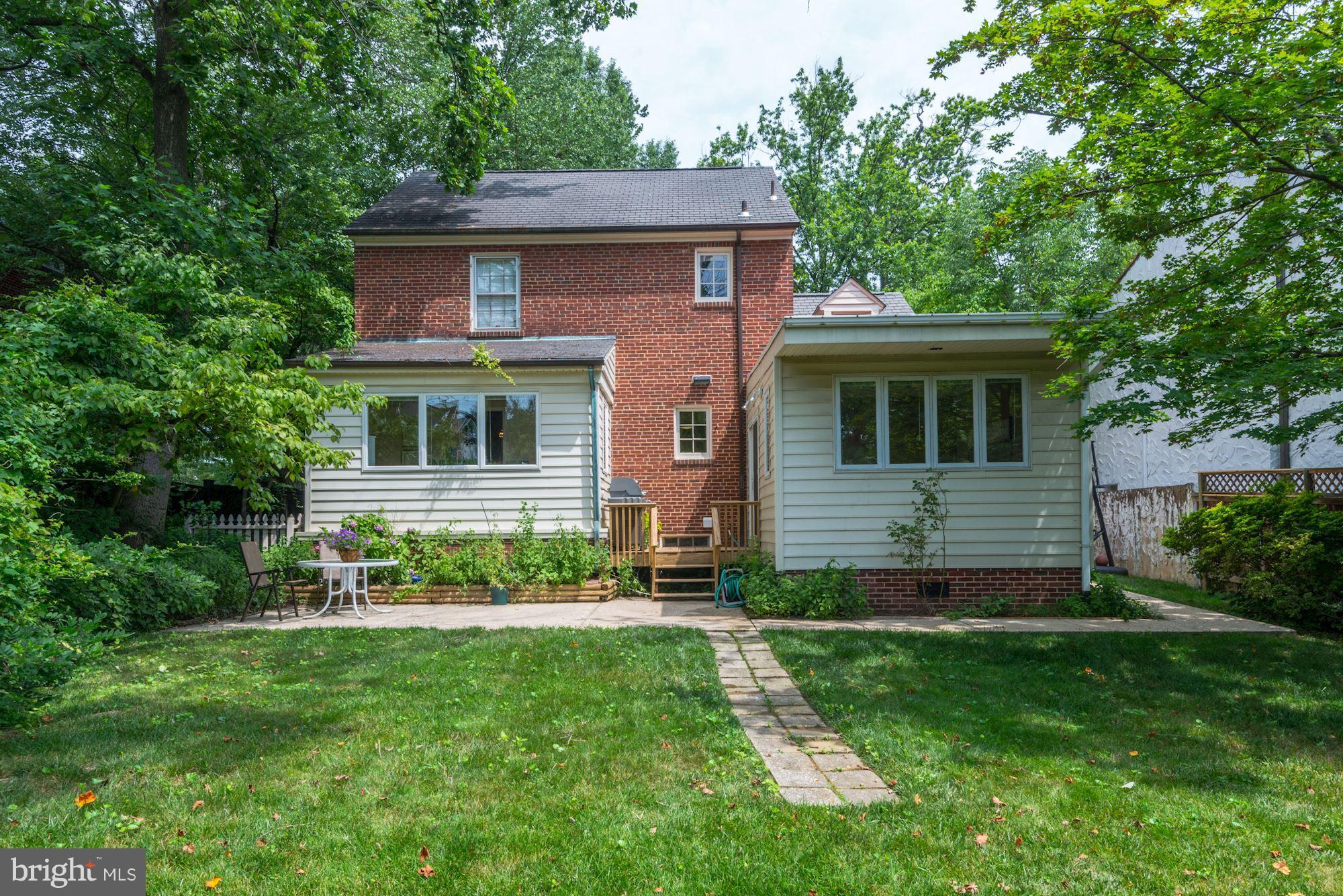 CHEVY CHASE - Residential