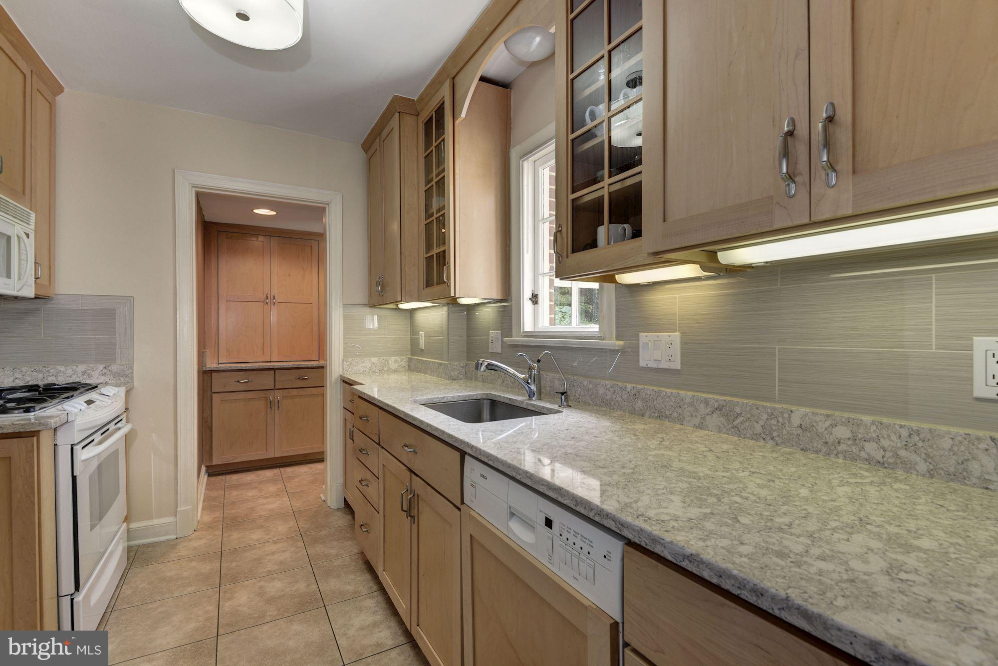 CHEVY CHASE - Residential