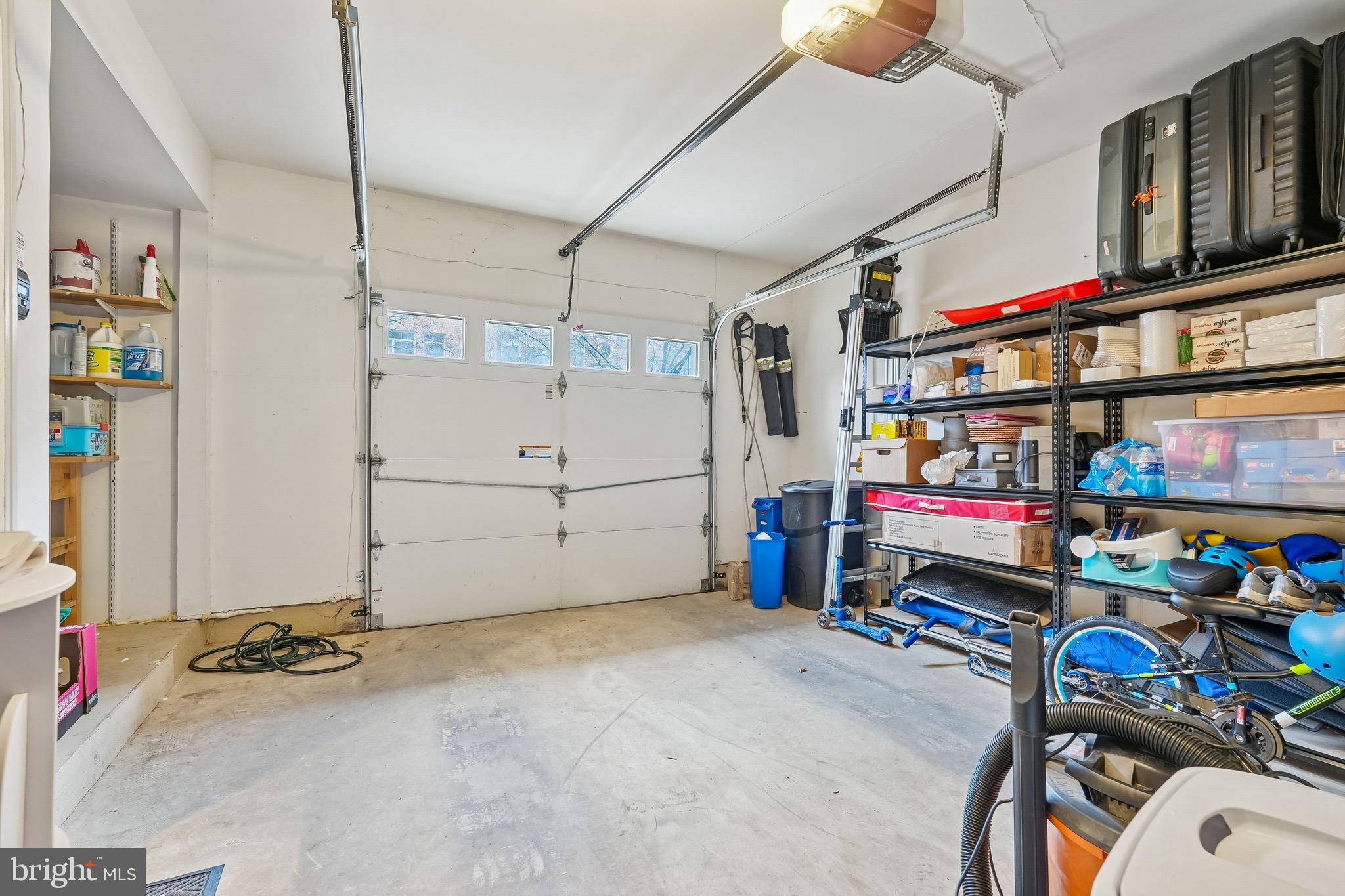 TOWER OAKS - Residential