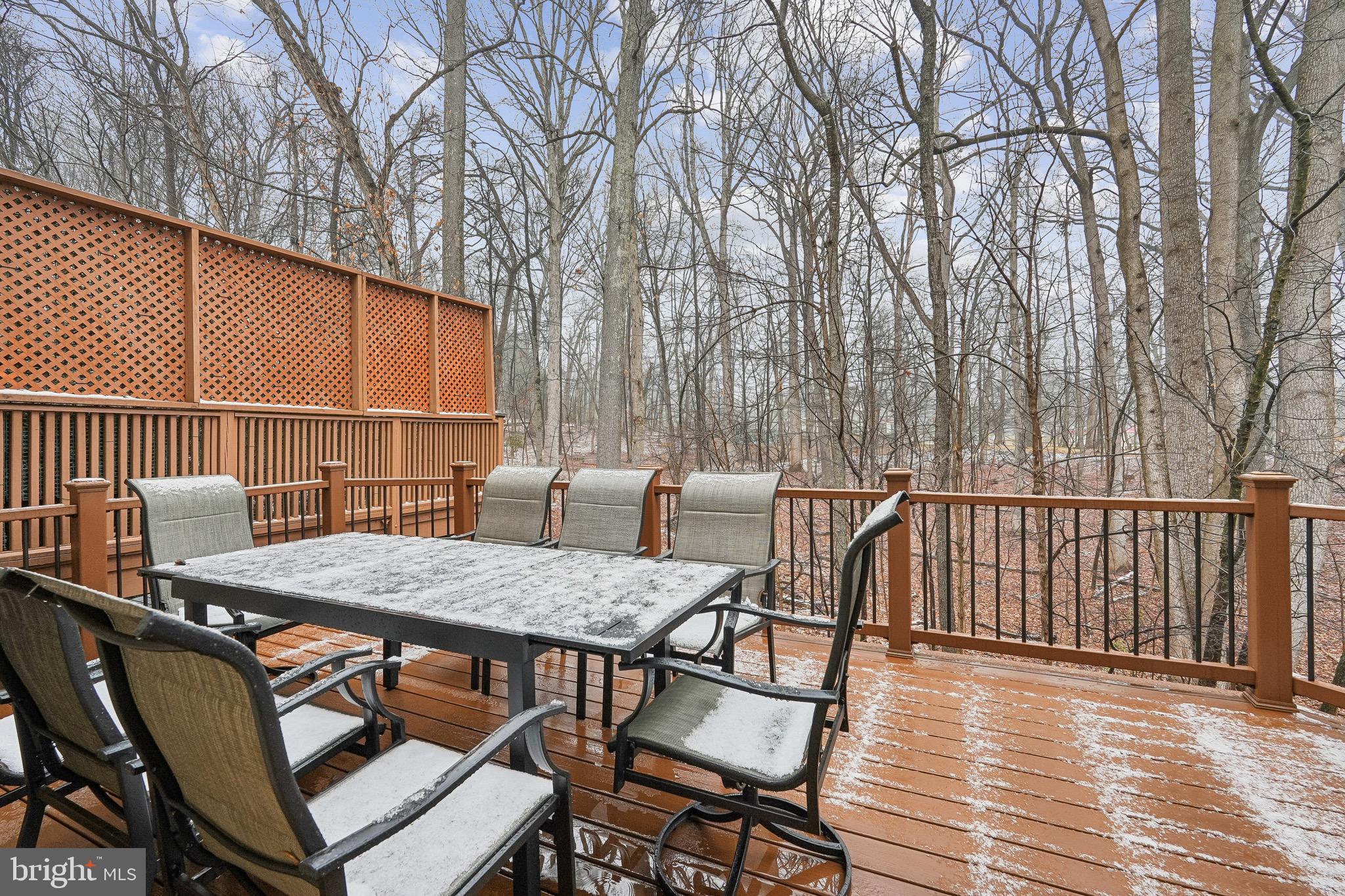 TOWER OAKS - Residential