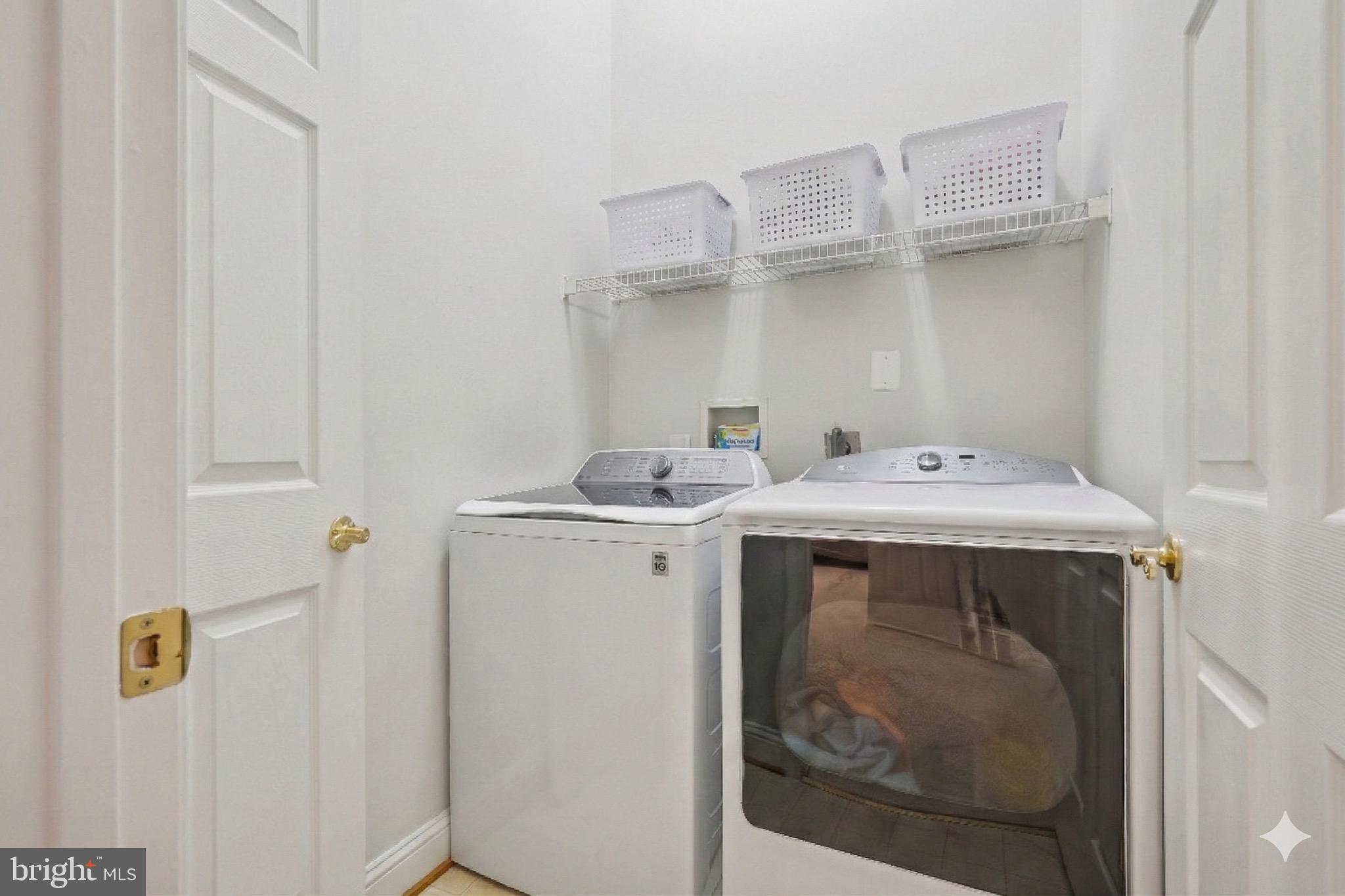 TOWER OAKS - Residential