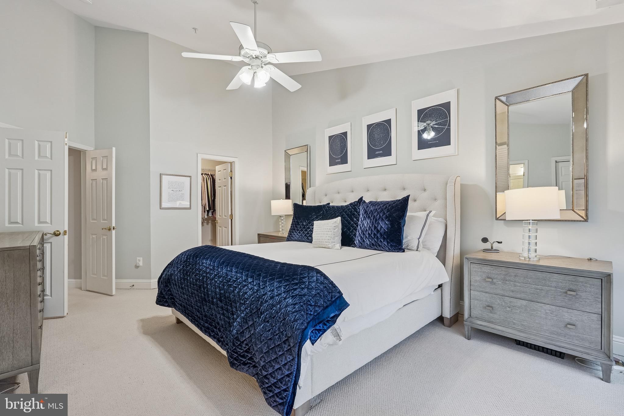 TOWER OAKS - Residential