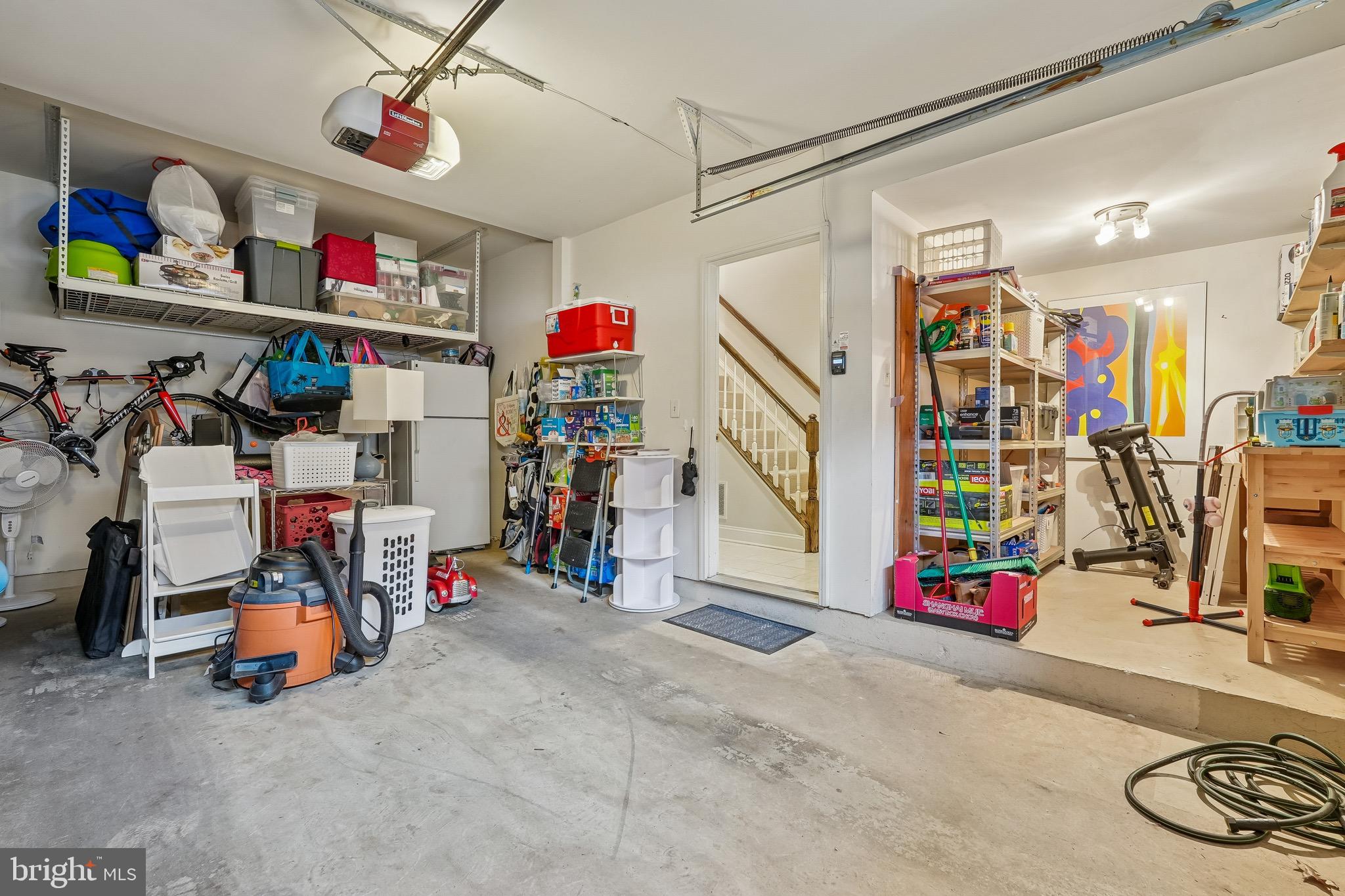 TOWER OAKS - Residential