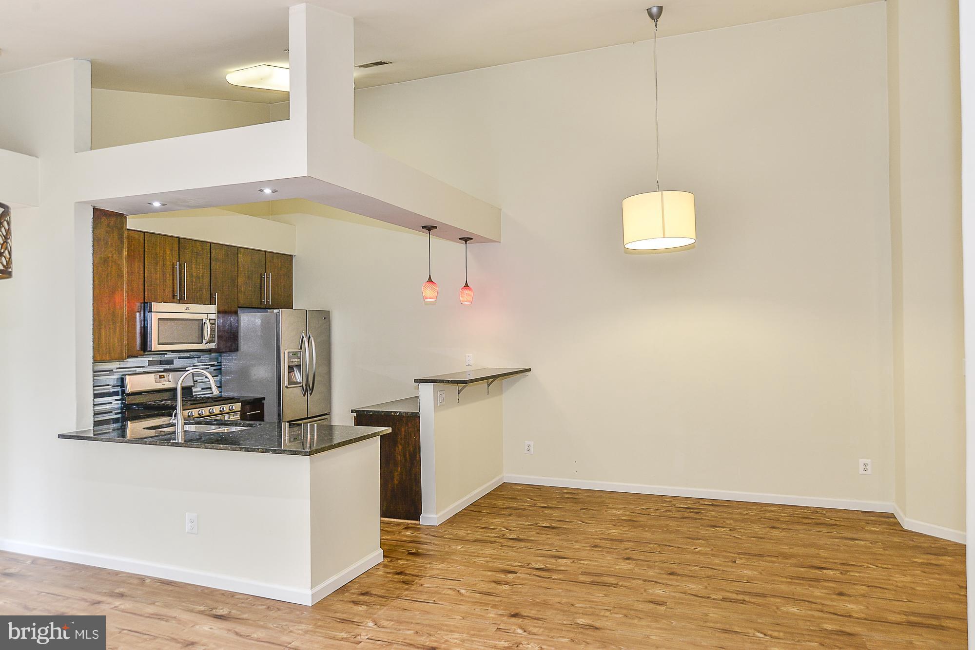 CARDINAL PLACE - Residential