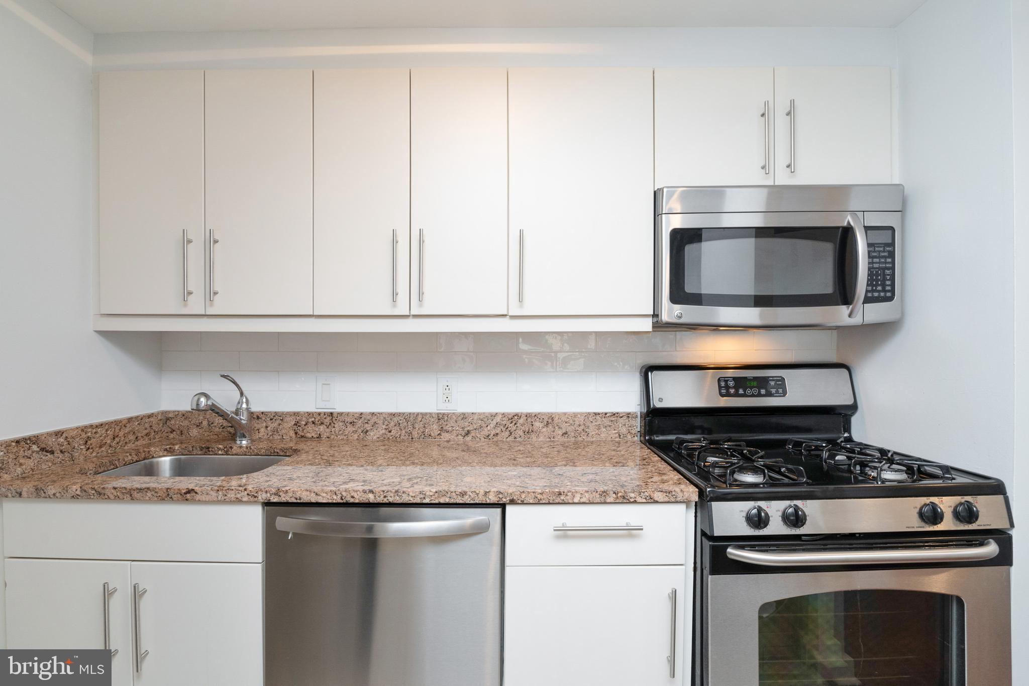 RITTENHOUSE SQUARE - Residential Lease