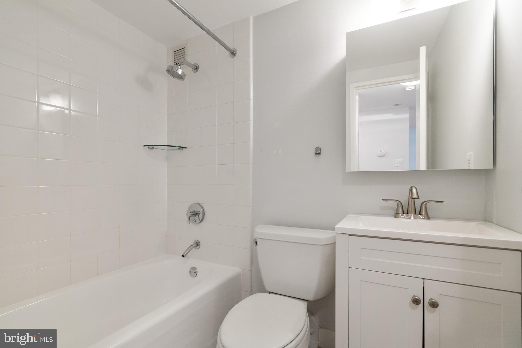 RITTENHOUSE SQUARE - Residential Lease