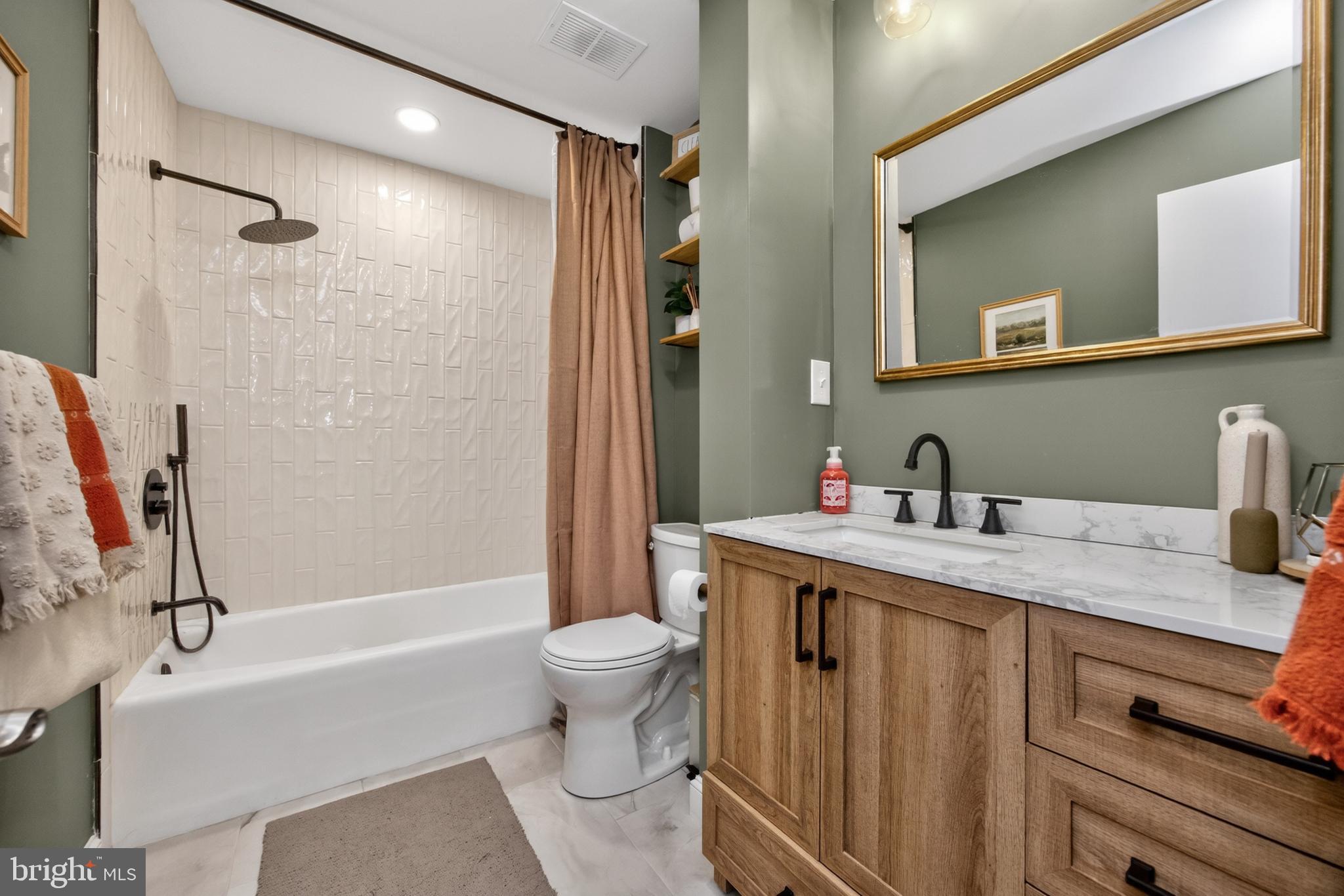 PROVIDENCETOWNE - Residential
