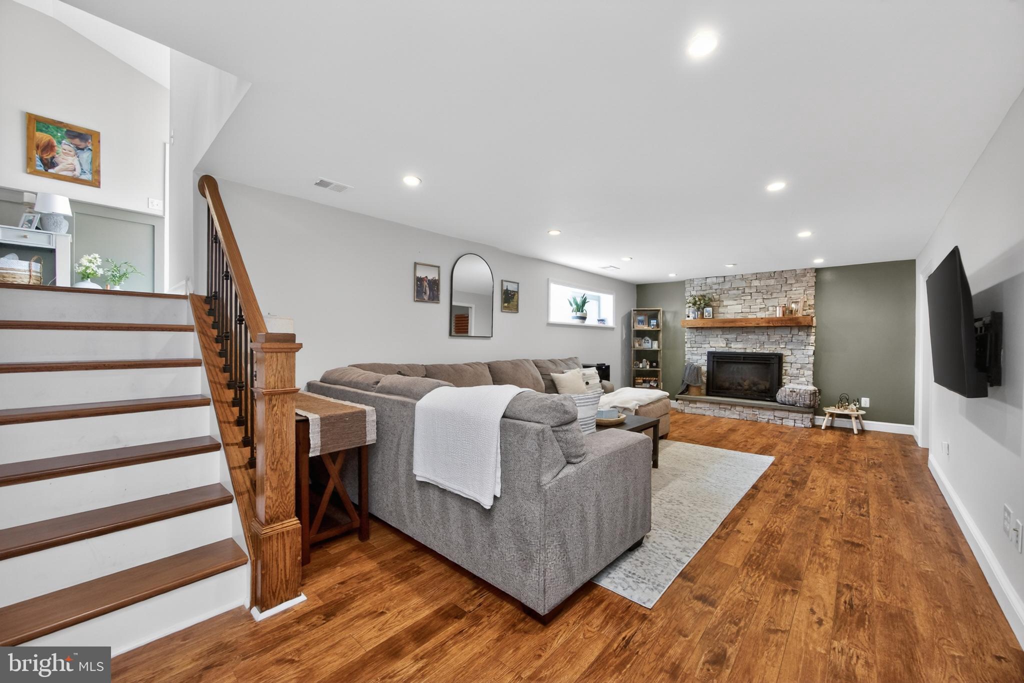 PROVIDENCETOWNE - Residential