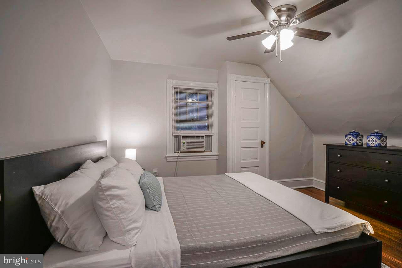 LANSDOWNE - Residential Income