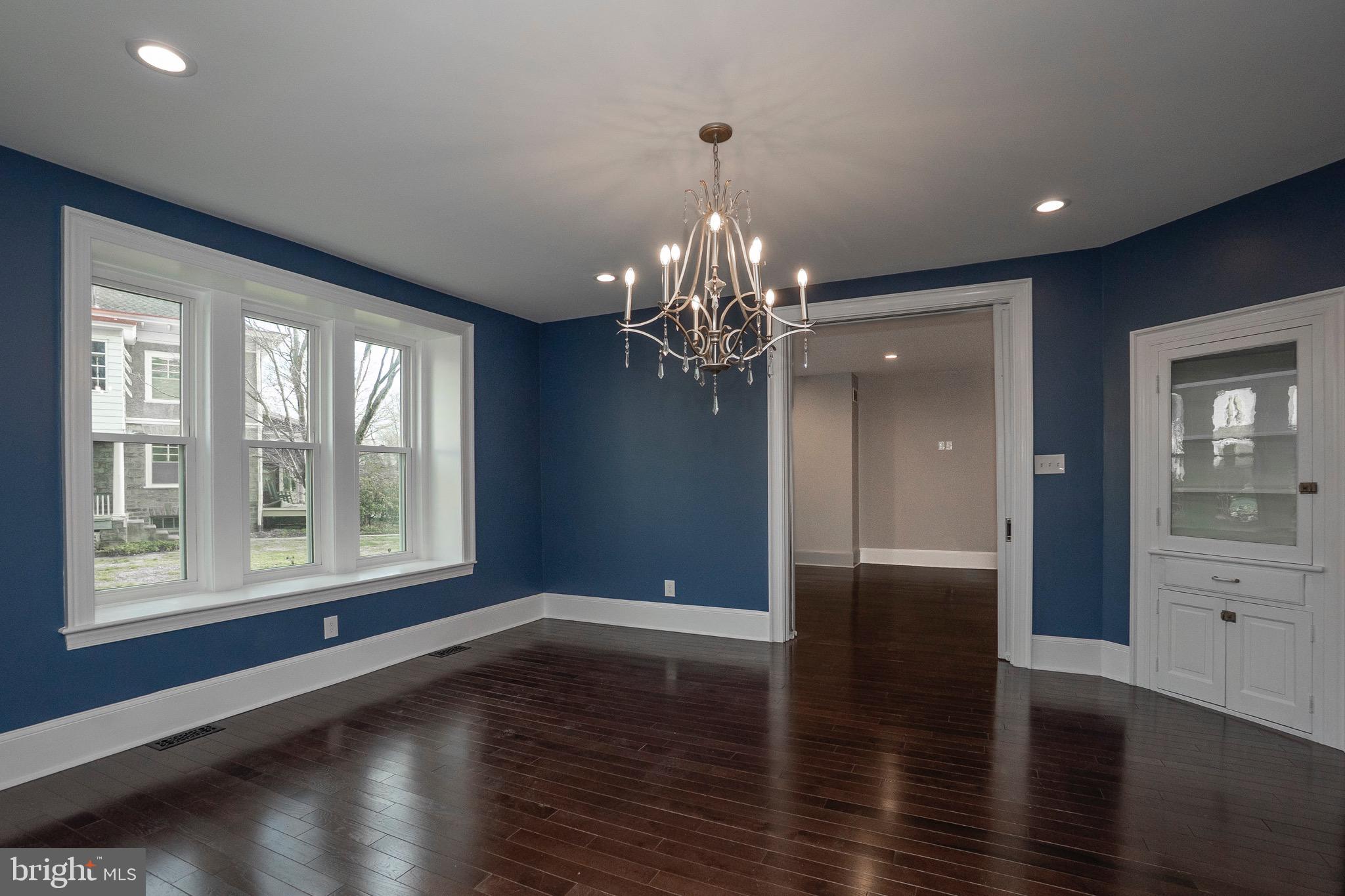 LANSDOWNE - Residential Income