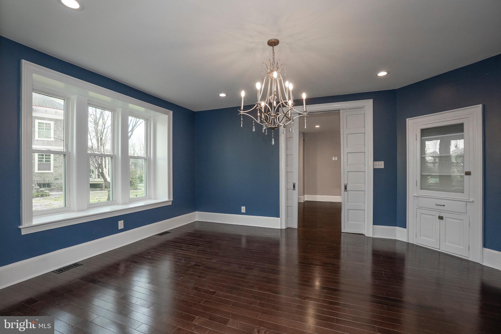 LANSDOWNE - Residential Income