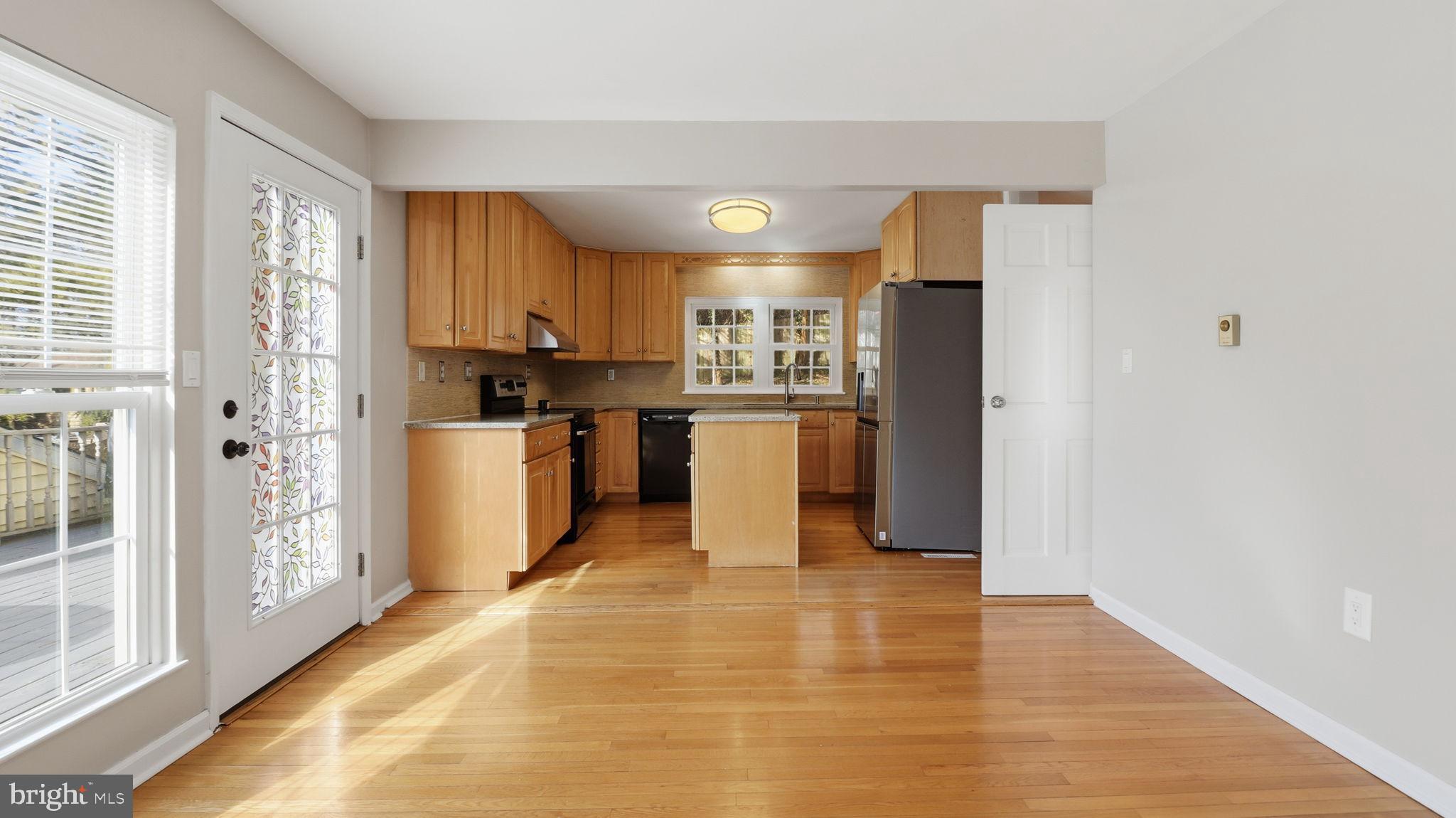 TALLYN RIDGE ESTATES - Residential