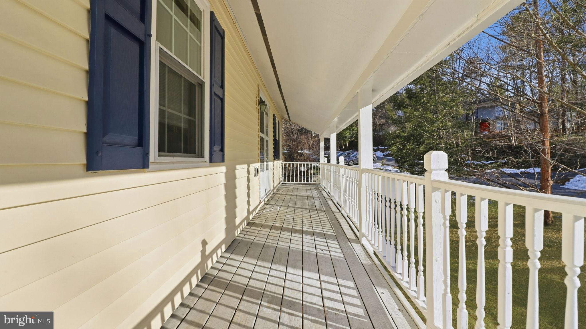 TALLYN RIDGE ESTATES - Residential