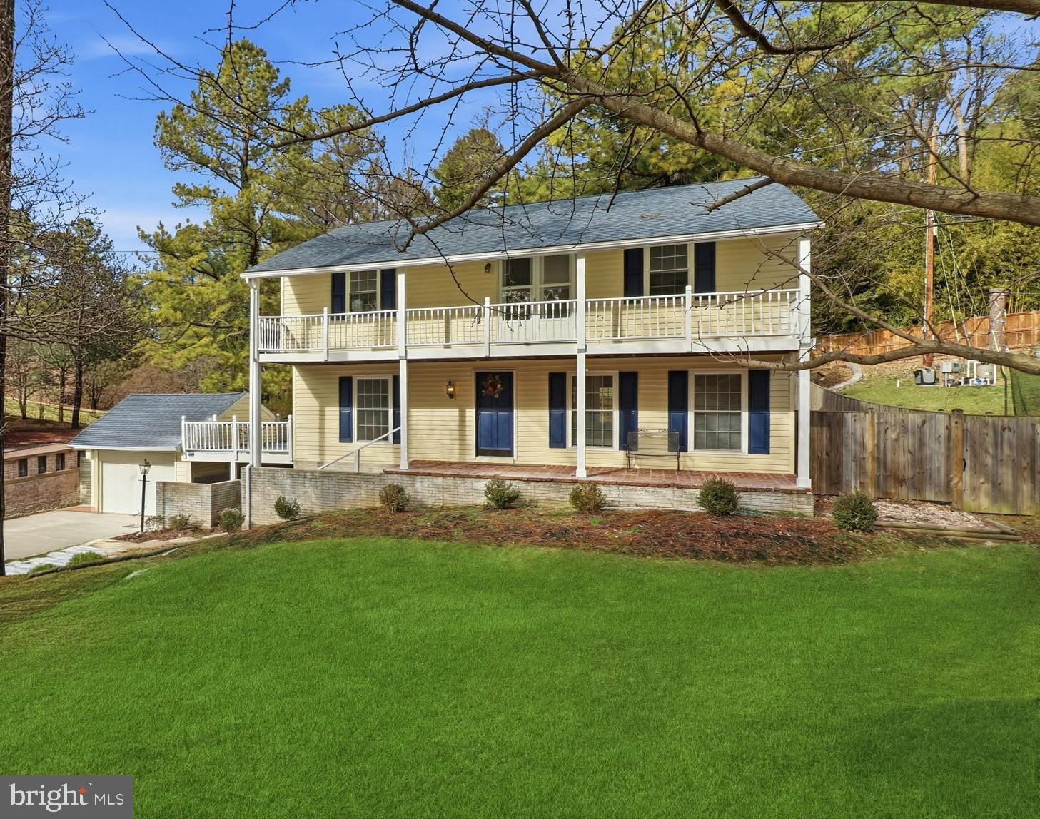 TALLYN RIDGE ESTATES - Residential