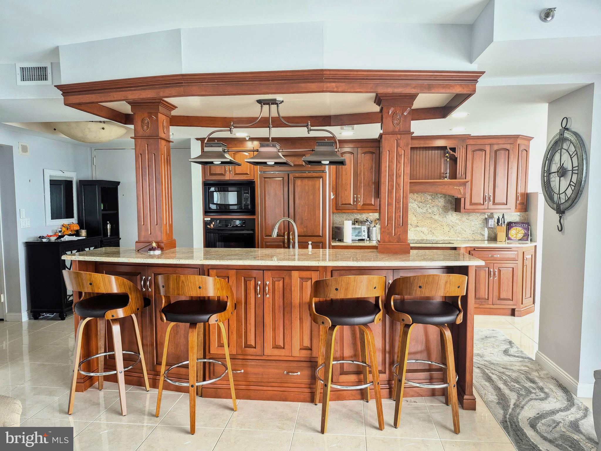 3101 BOARDWALK 2905-2