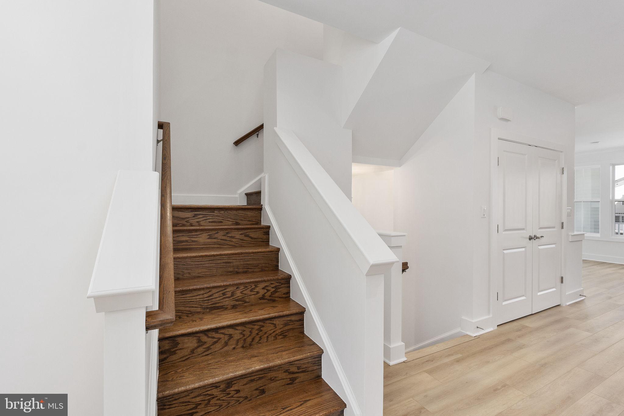 LORTON VALLEY - Residential