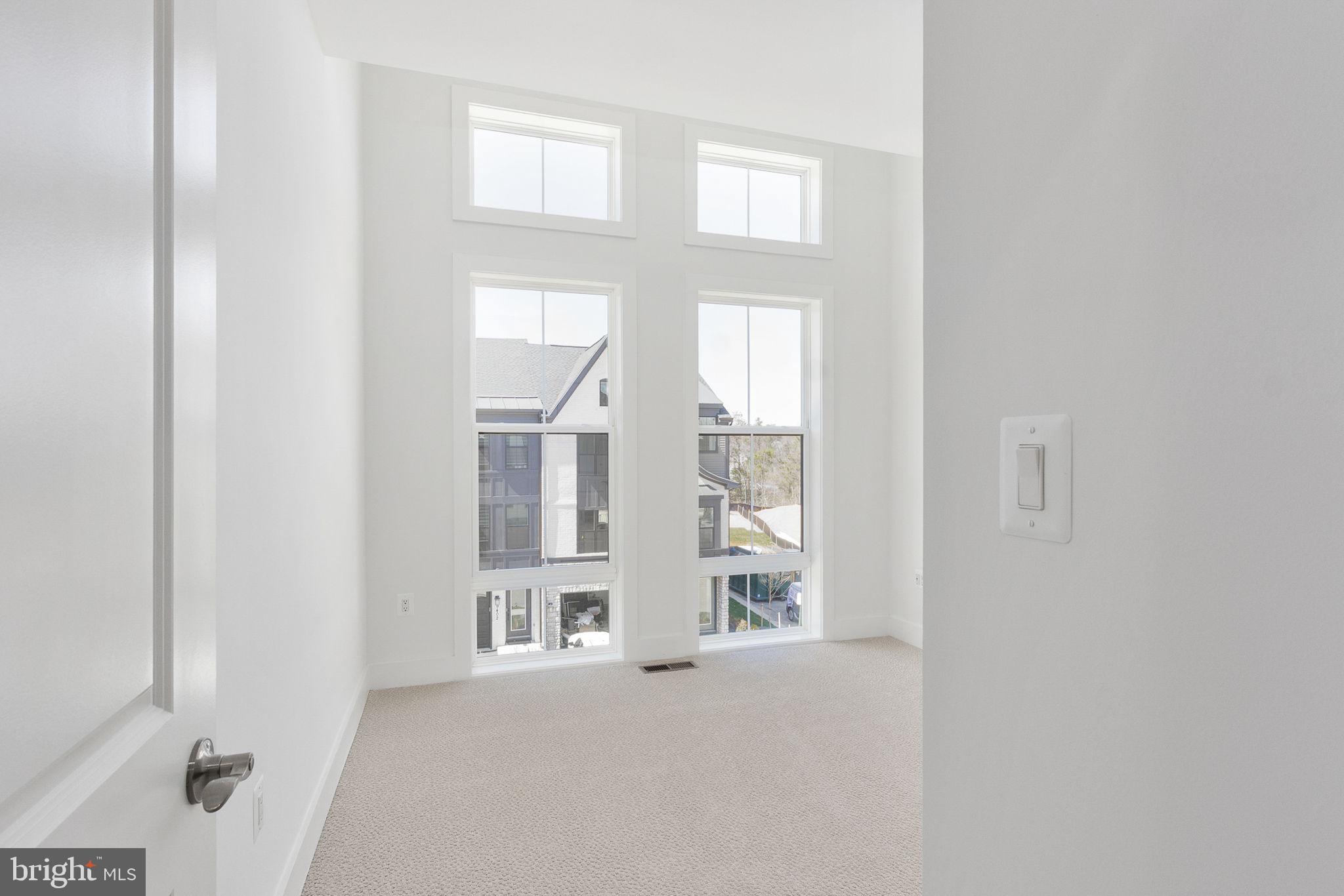 LORTON VALLEY - Residential