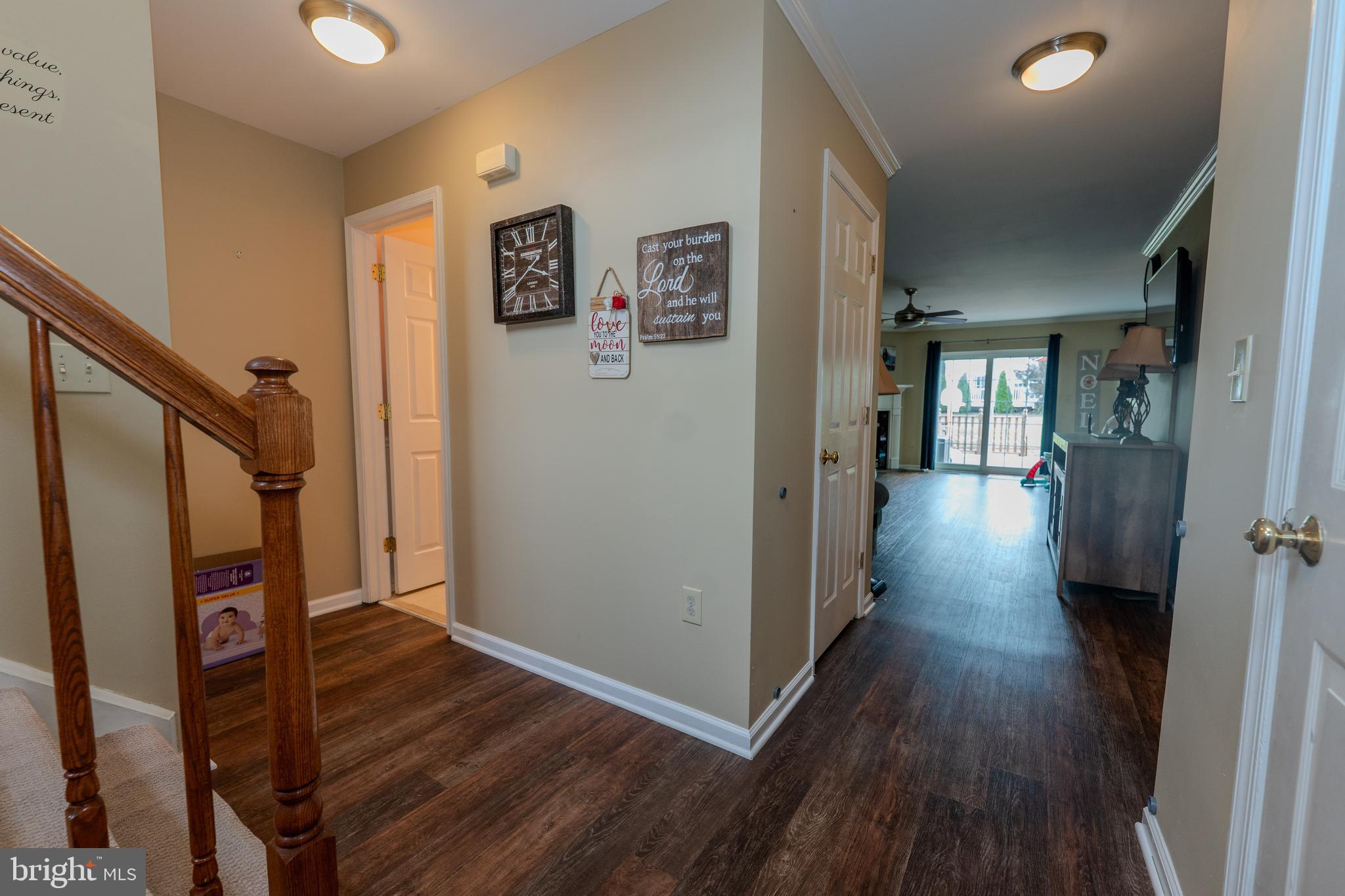 135 HAMPSHIRE DRIVE