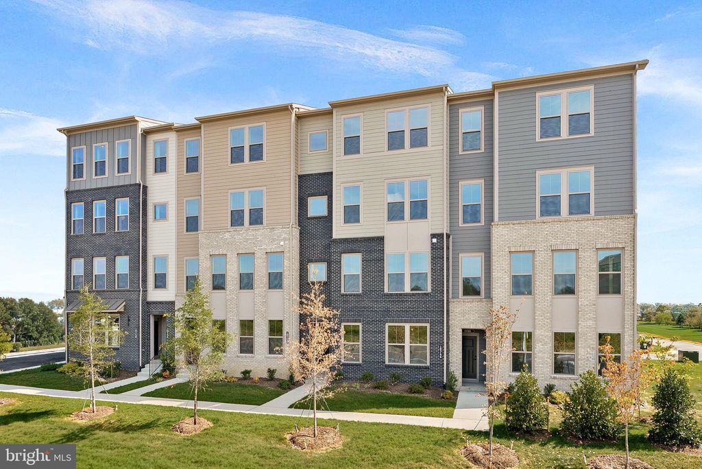 Photo of 19750 Misty Moss Square #1, ASHBURN, VA 20147 (MLS # VALO2106646)