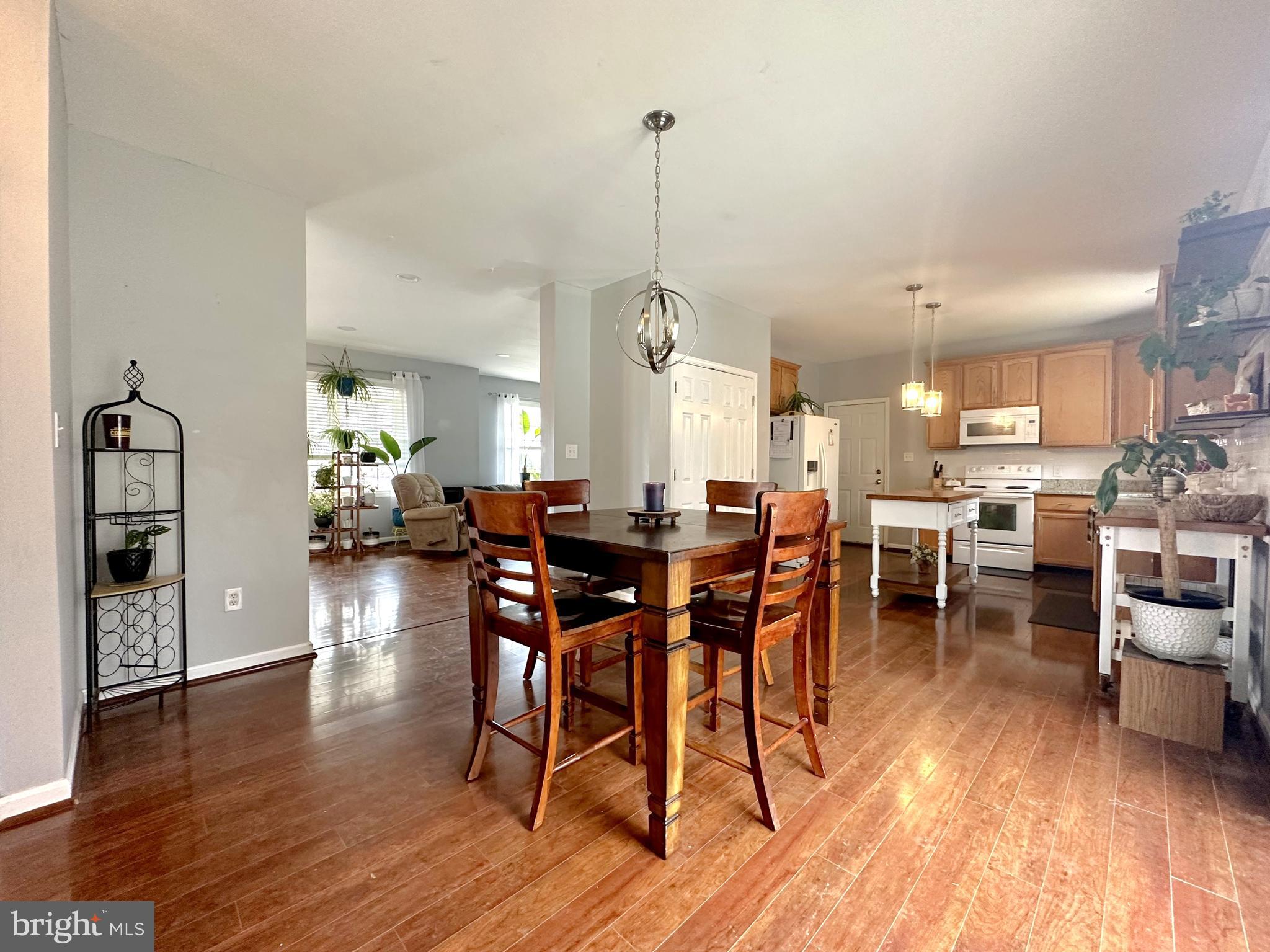 CAROLINE FARMS - Residential