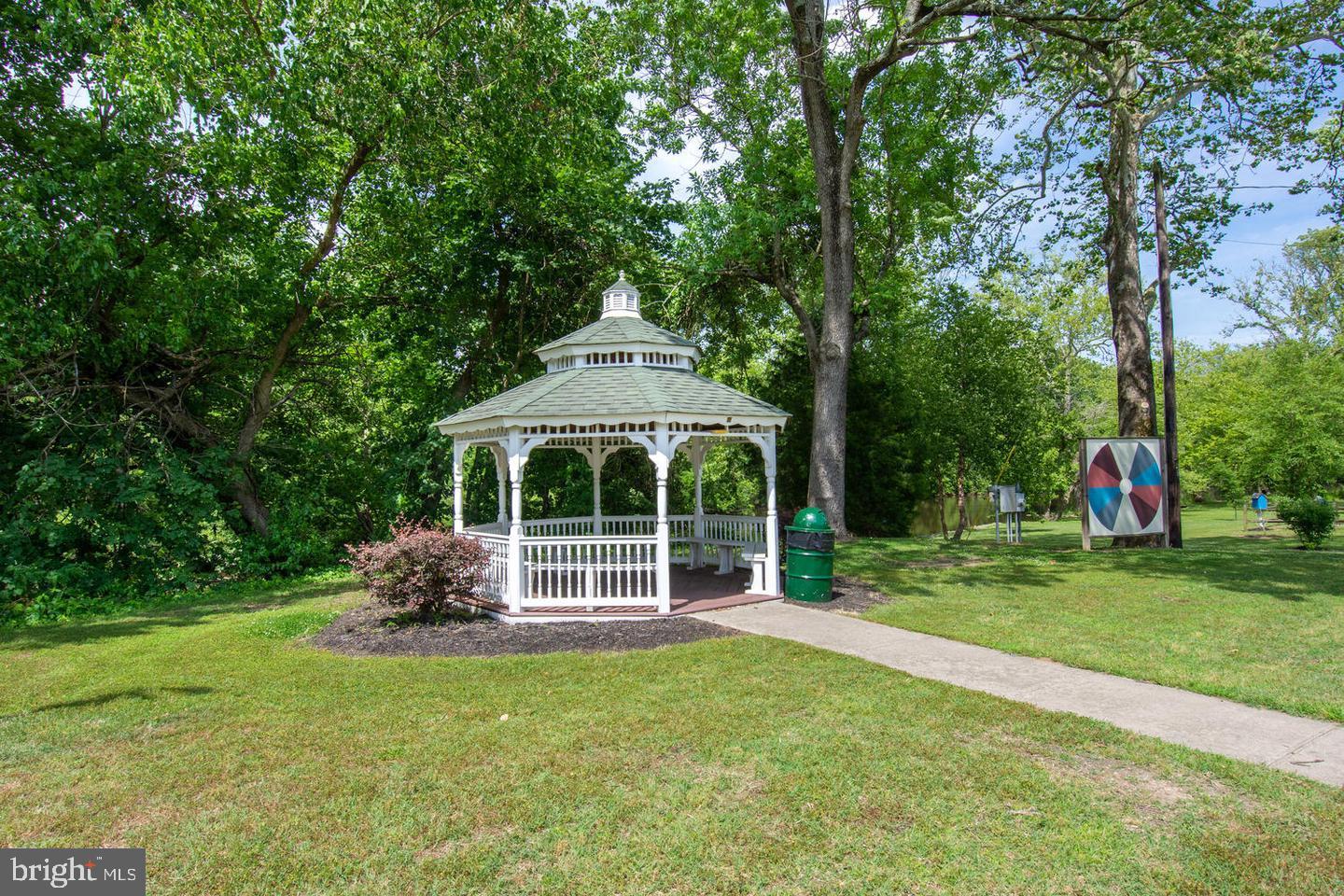 CAROLINE FARMS - Residential