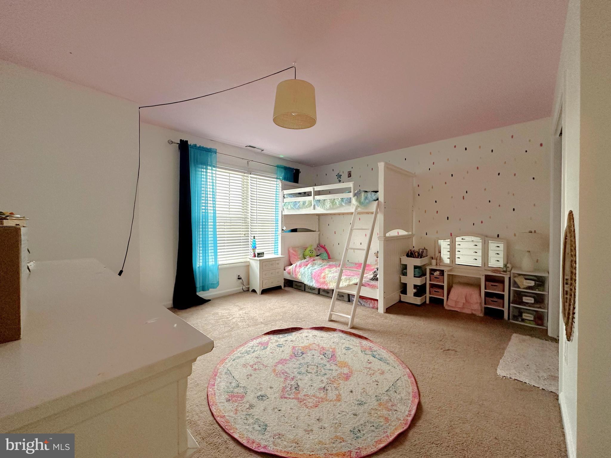 CAROLINE FARMS - Residential