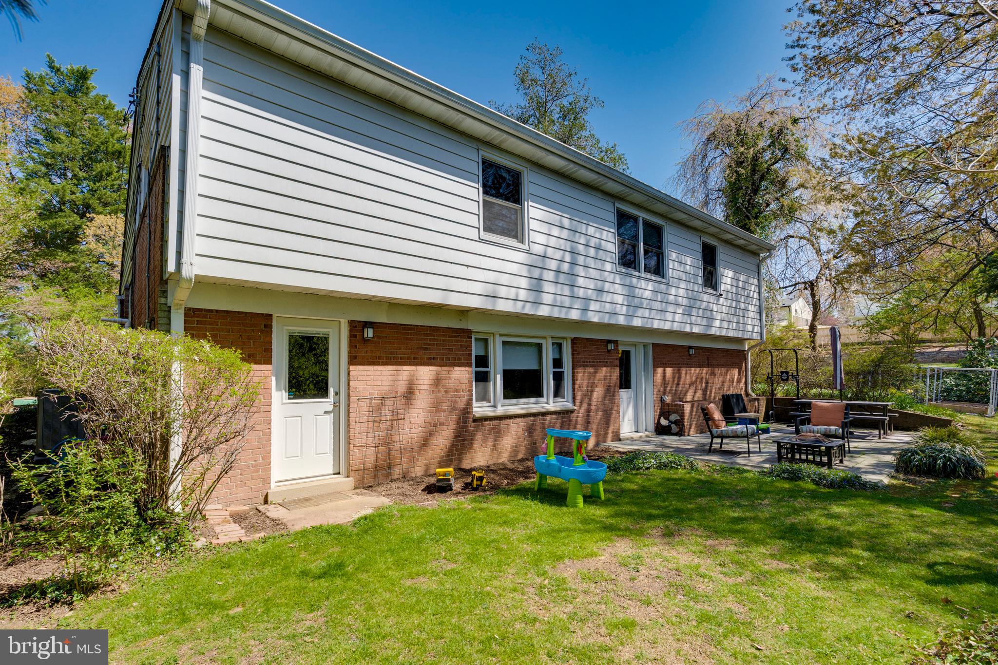 MAPLEWOOD MANOR - Residential