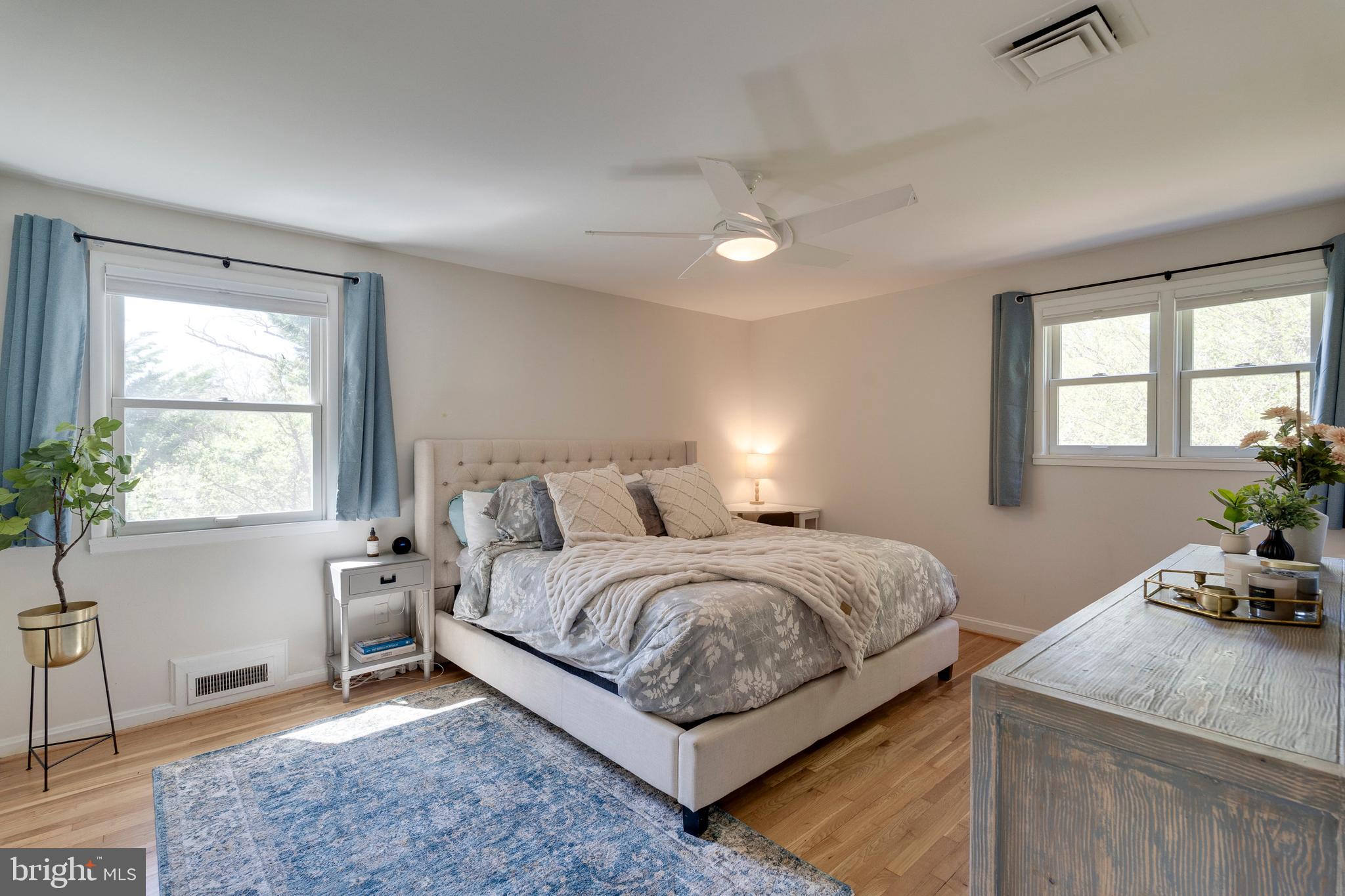 MAPLEWOOD MANOR - Residential