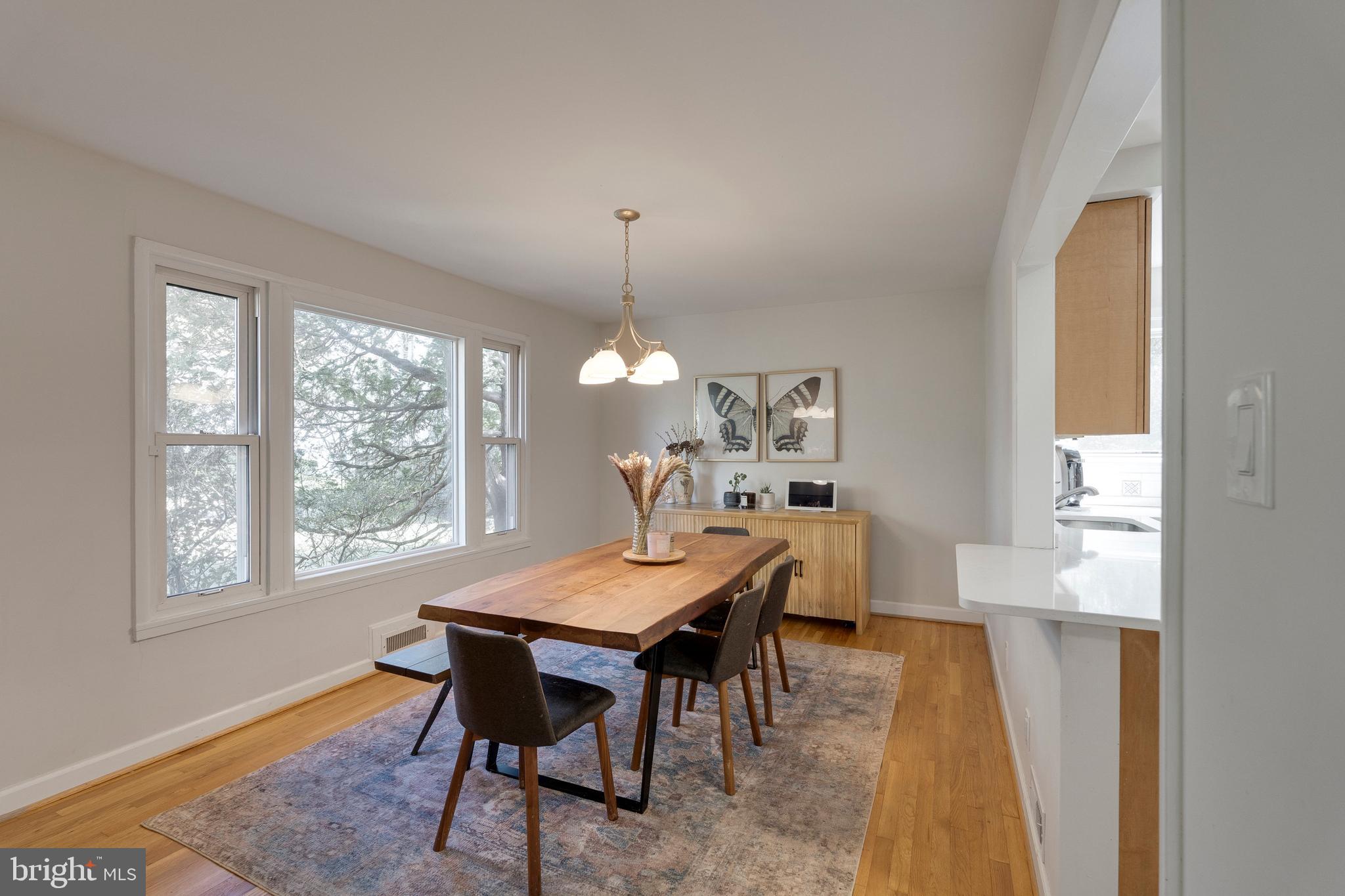 MAPLEWOOD MANOR - Residential