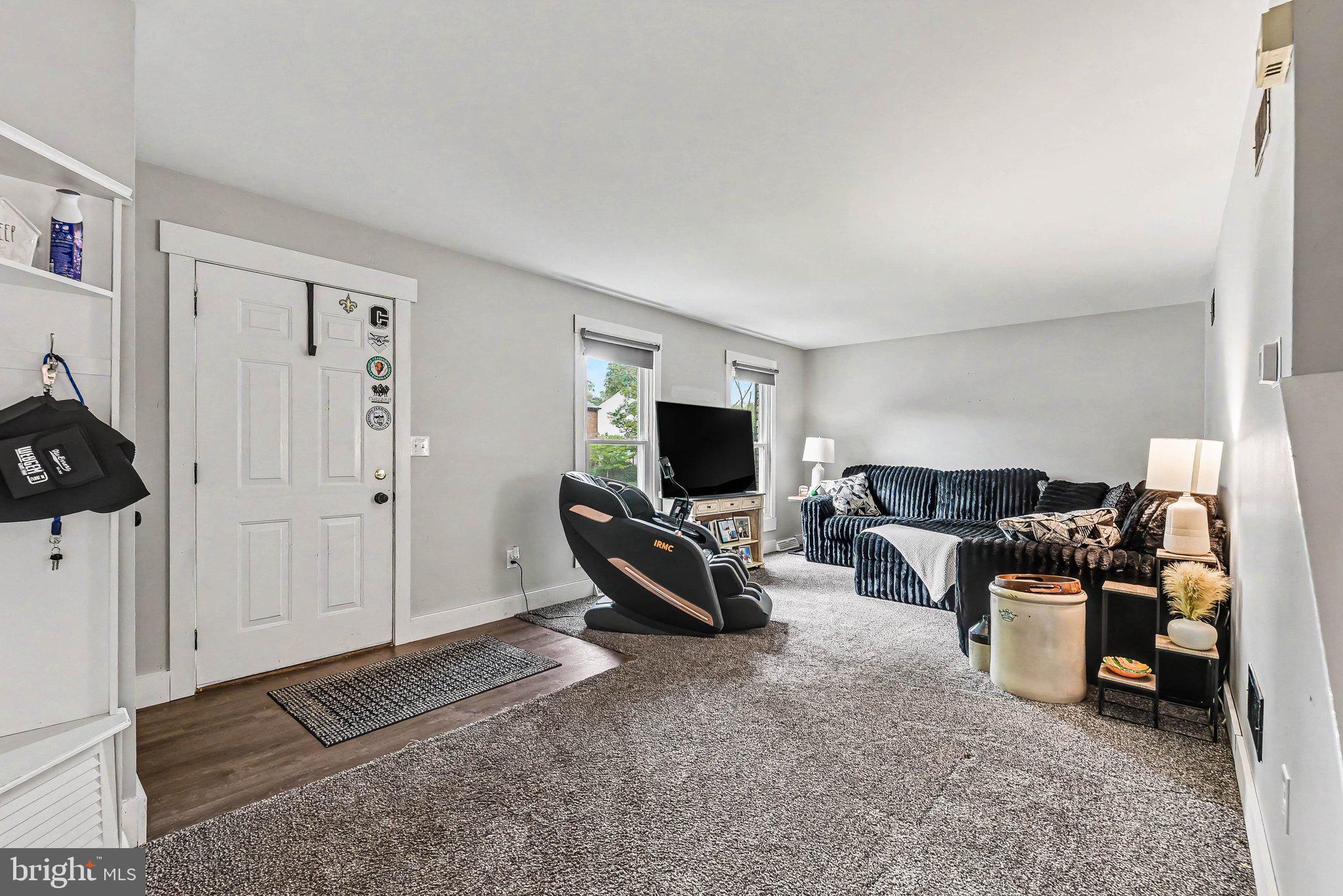 1011 NORTHFIELD DRIVE