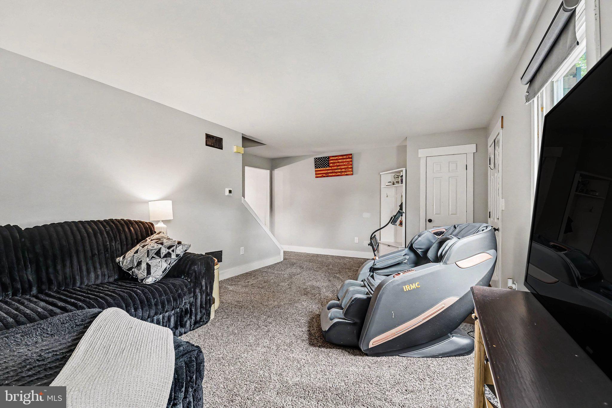1011 NORTHFIELD DRIVE
