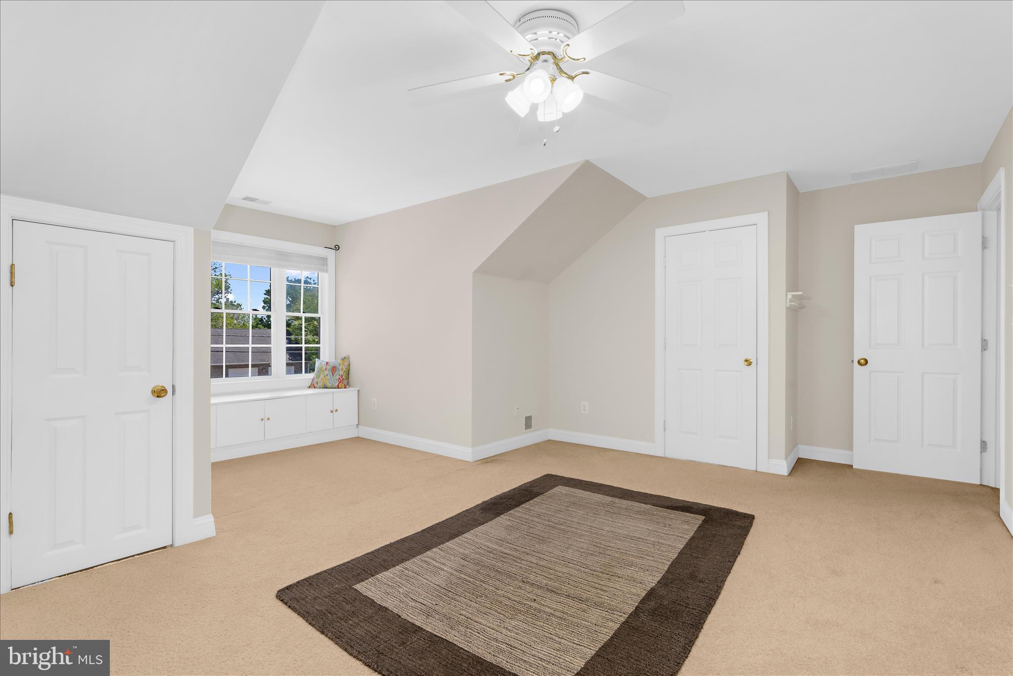 BEECHWOOD ON THE BURLEY - Residential