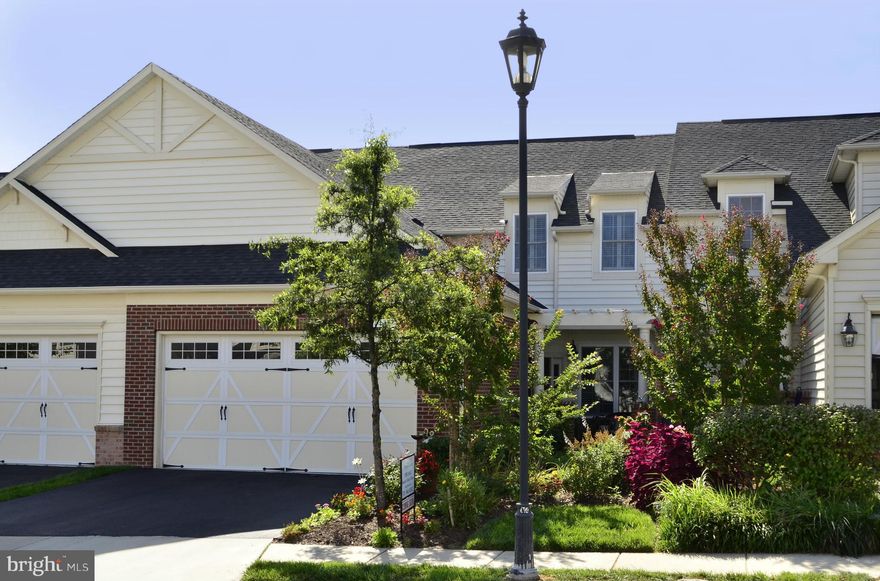 ***PLEASE REMOVE SHOES OR WEAR BOOTIES AT DOOR SO WE CAN PRESERVE PRISTINE CONDITION***POTOMAC GREEN ACTIVE 55+*PATRIOT II MODEL*TWO BEDROOMS*2.5 BATHS*LOFT*OPEN FLOOR PLAN*KITCHEN W/SS APPLIANCES & BREAKFAST AREA*LIVING ROOM W/VAULTED CEILINGS & GAS FIREPLACE*MASTER SUITE ON MAIN LEVEL*FORMAL DINING ROOM*SLIDING GLASS DOORS TO PATIO W/AWNING*UPPER LEVEL LOFT COMPLETE W/BEDROOM & FULL BATH*