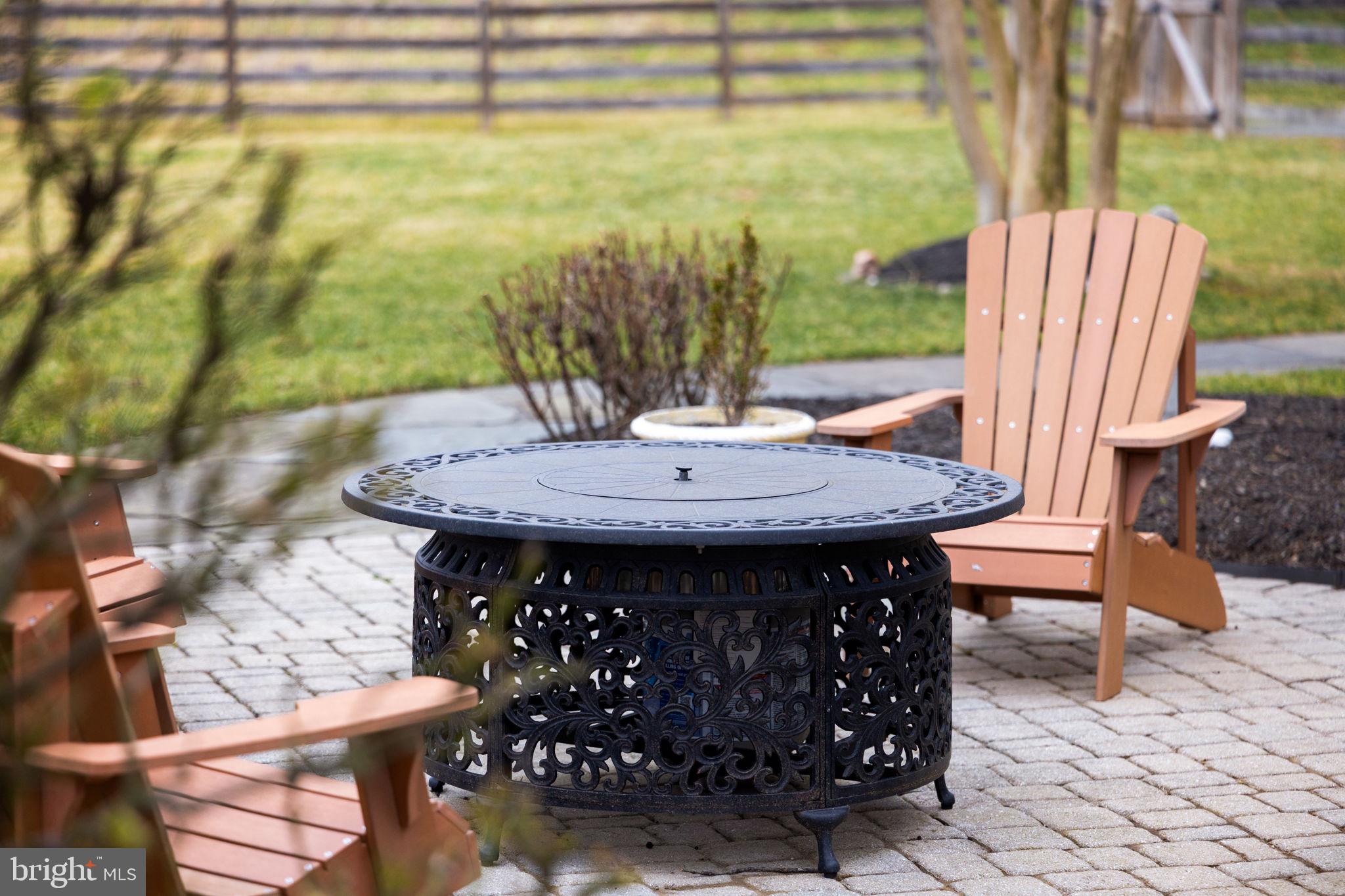 RASPBERRY FALLS - Residential