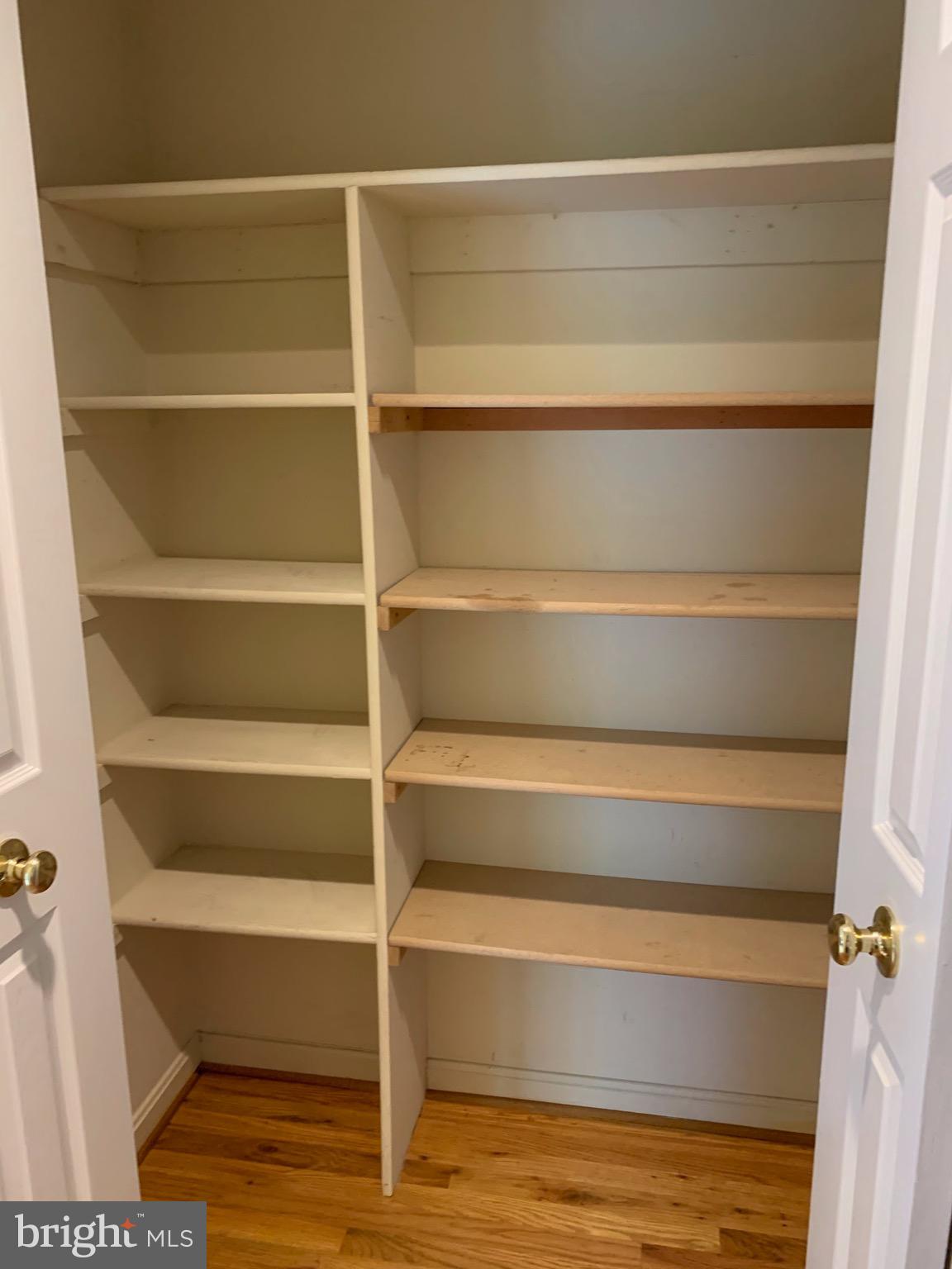 FOXLEIGH MEADOWS - Residential Lease