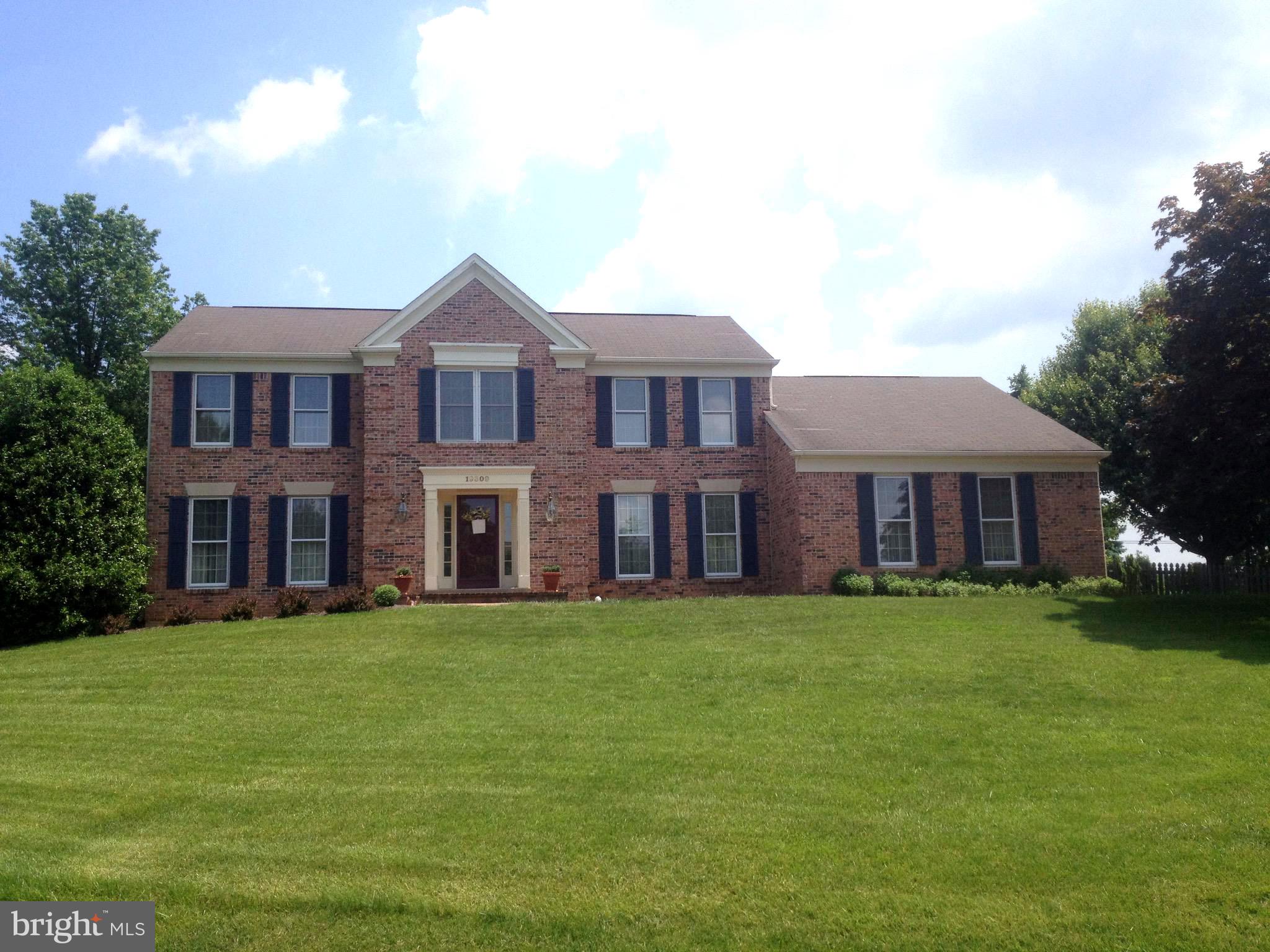 FOXLEIGH MEADOWS - Residential Lease