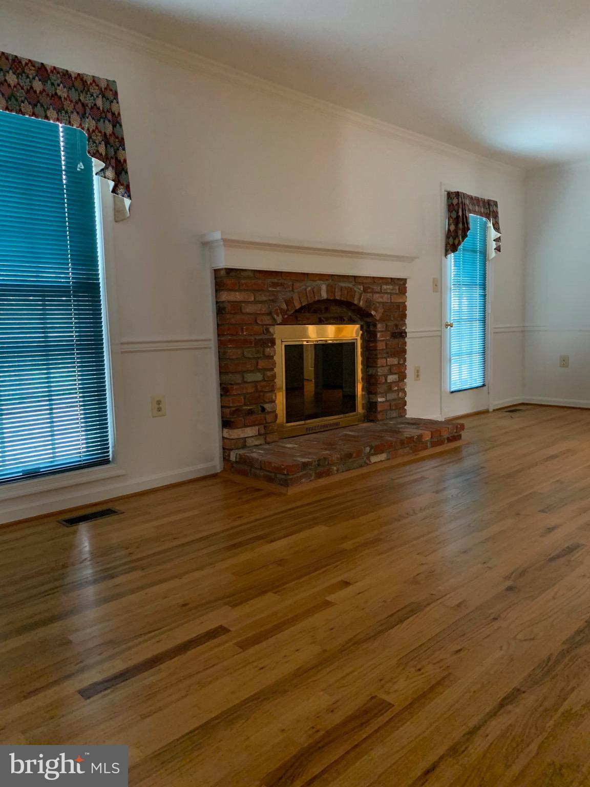 FOXLEIGH MEADOWS - Residential Lease