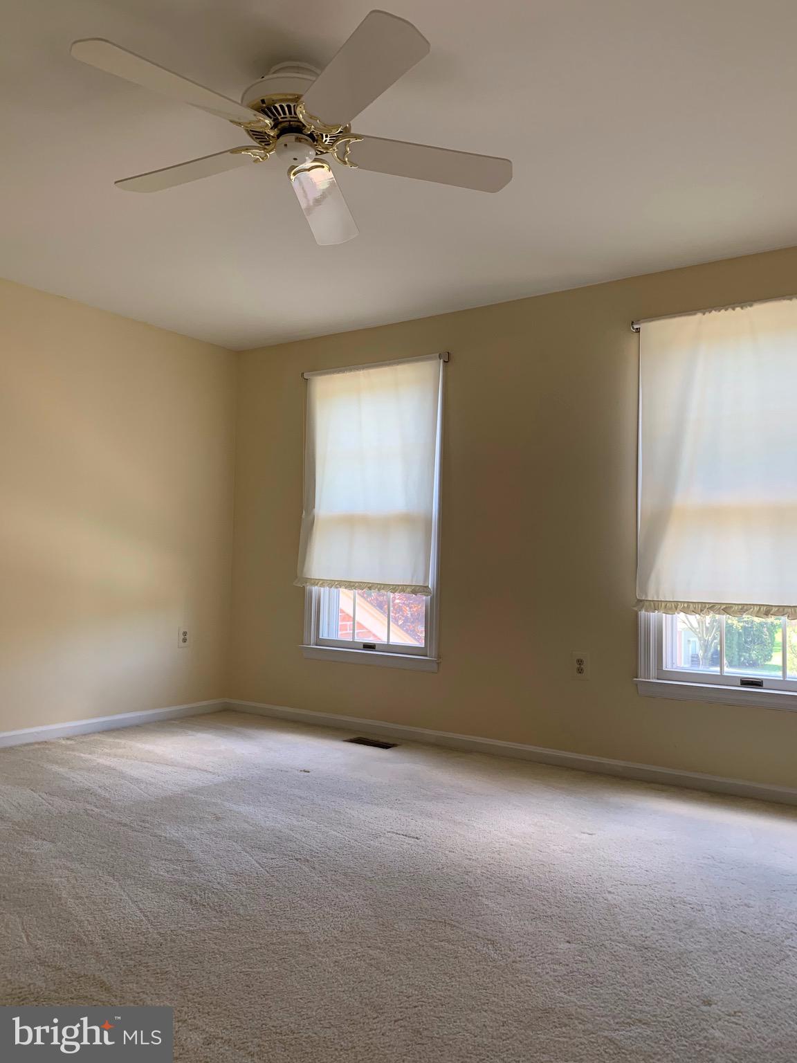 FOXLEIGH MEADOWS - Residential Lease