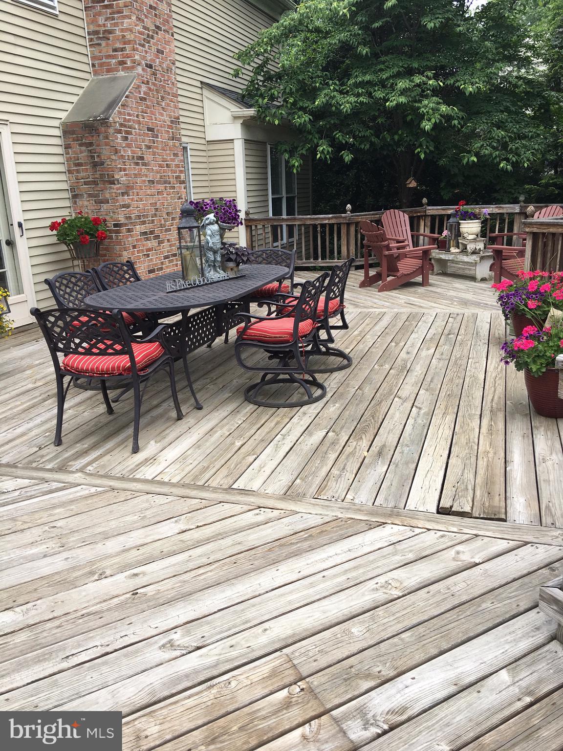 FOXLEIGH MEADOWS - Residential Lease